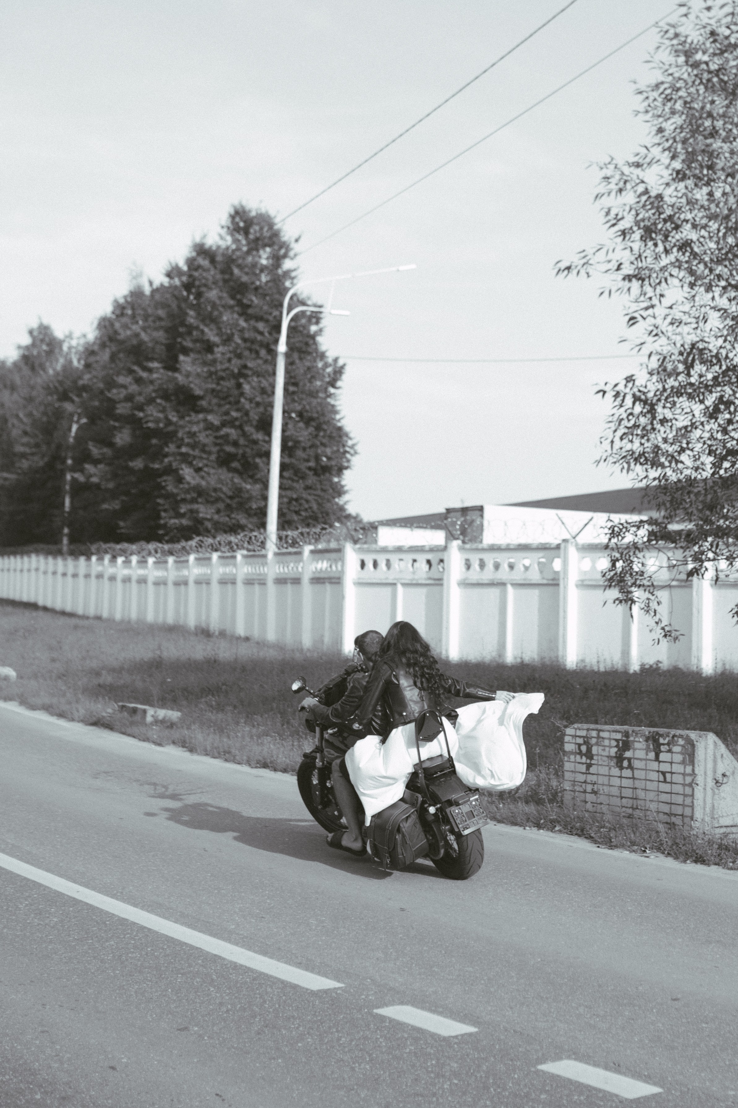 Love story с мотоциклом. Фото Радости. Свадебный и семейный фотограф в Москве Юлия Самойлова