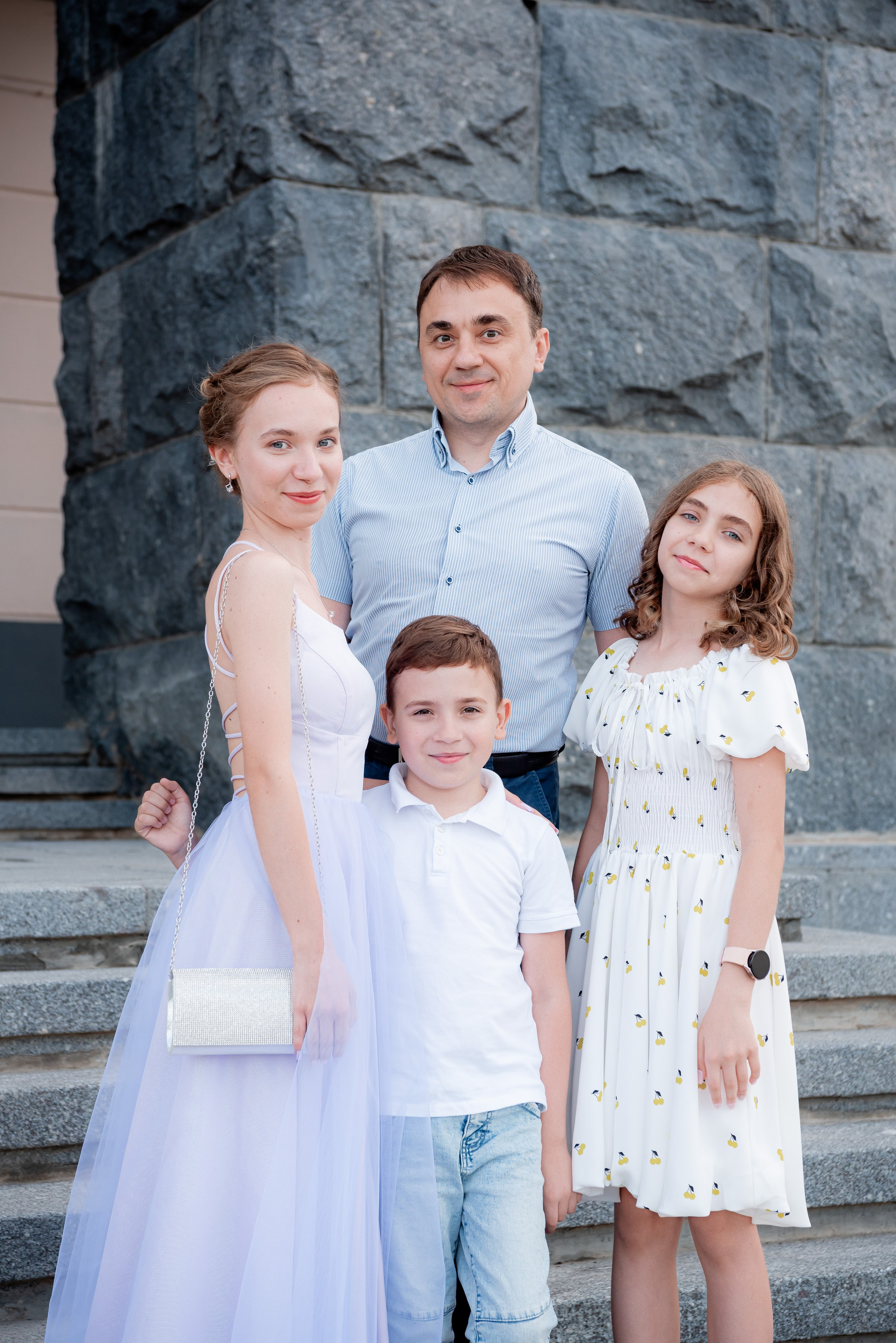 5 Лицей. Вручение и Банкет. Музкомедия и Сити Холл. Фотограф в Волгограде и Волжском Александр Горбань