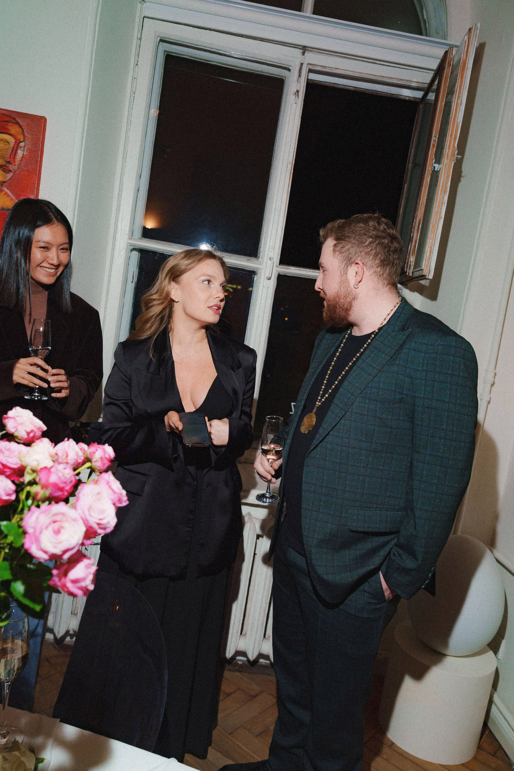 NASTYA CHELSEA Birthday in the gallery EGGZ. Андрей Цветков — репортажный, свадебный и портретный фотограф в Санкт-Петербурге