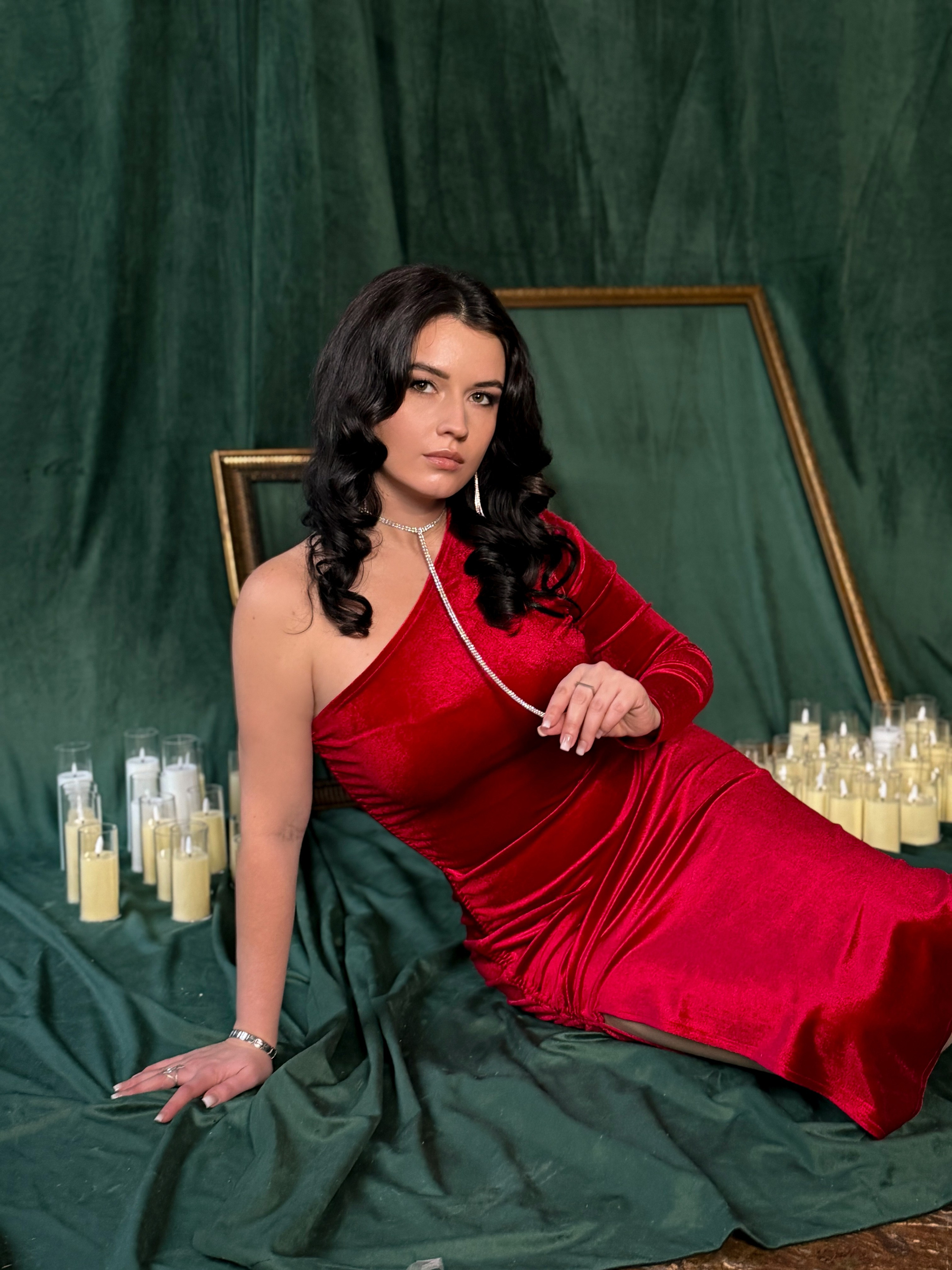 Прокат красного платья на одно плечо. Фотограф, мобилограф Ростов-на-Дону