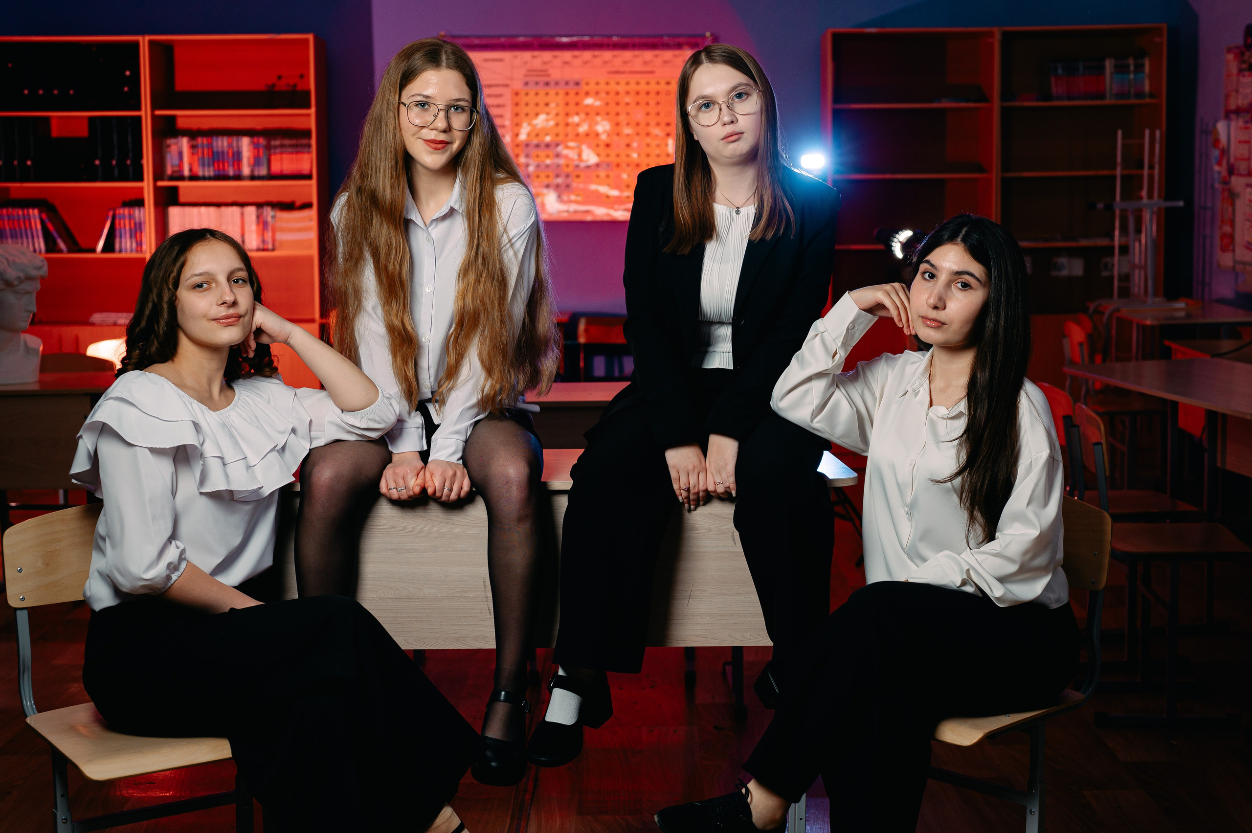 Школьные фотосессии. Школьный и детский фотограф в Новосибирской области