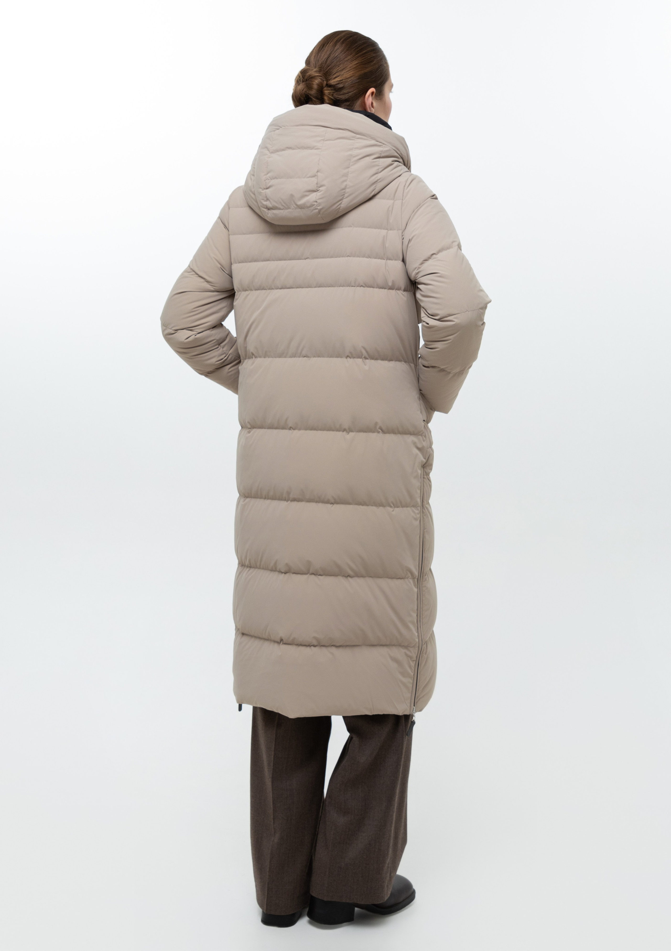 Каталог. Верхняя одежда + трикотаж бренда. 4ч,. Визажист для брендов, Фэшн продюсер Олеся Глушкова