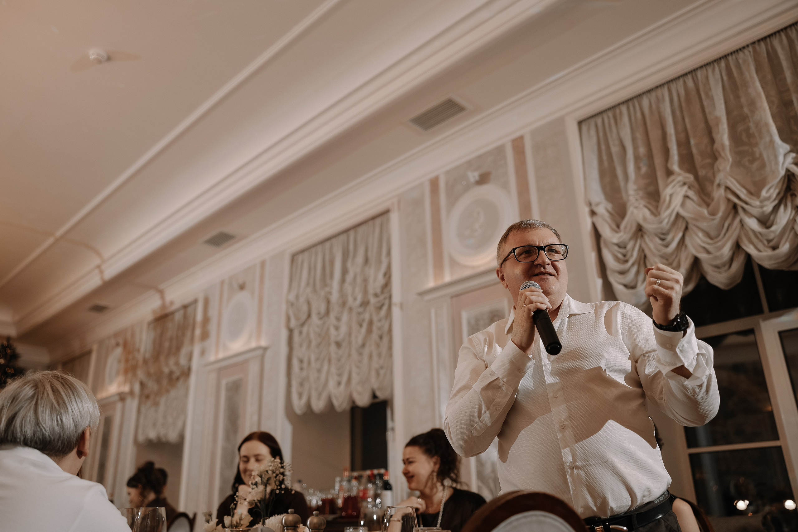 Среди друзей. Свадебный и семейный Фотограф Денис Кошель