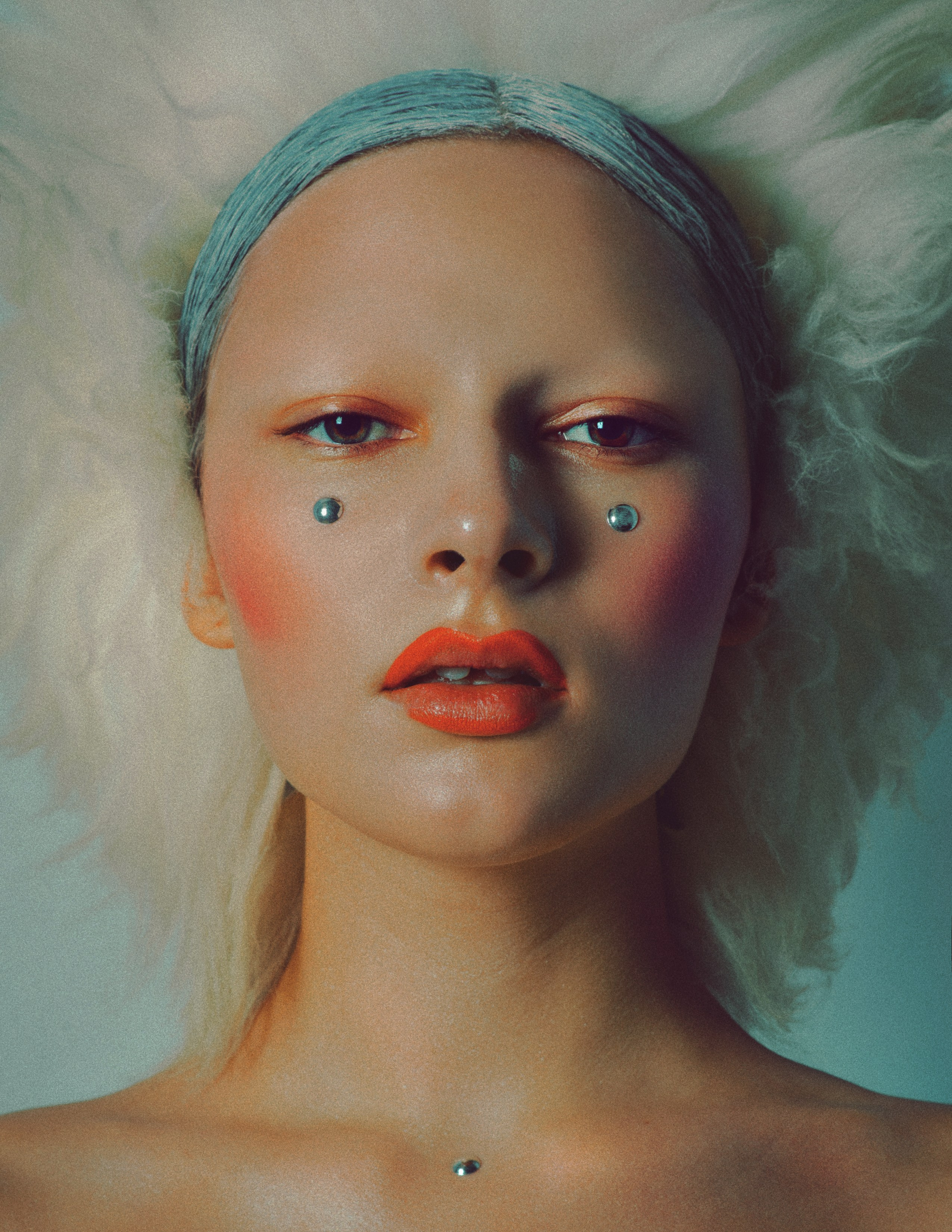 Single portraits. Photographer in Tokyo Anatolii Ozarto