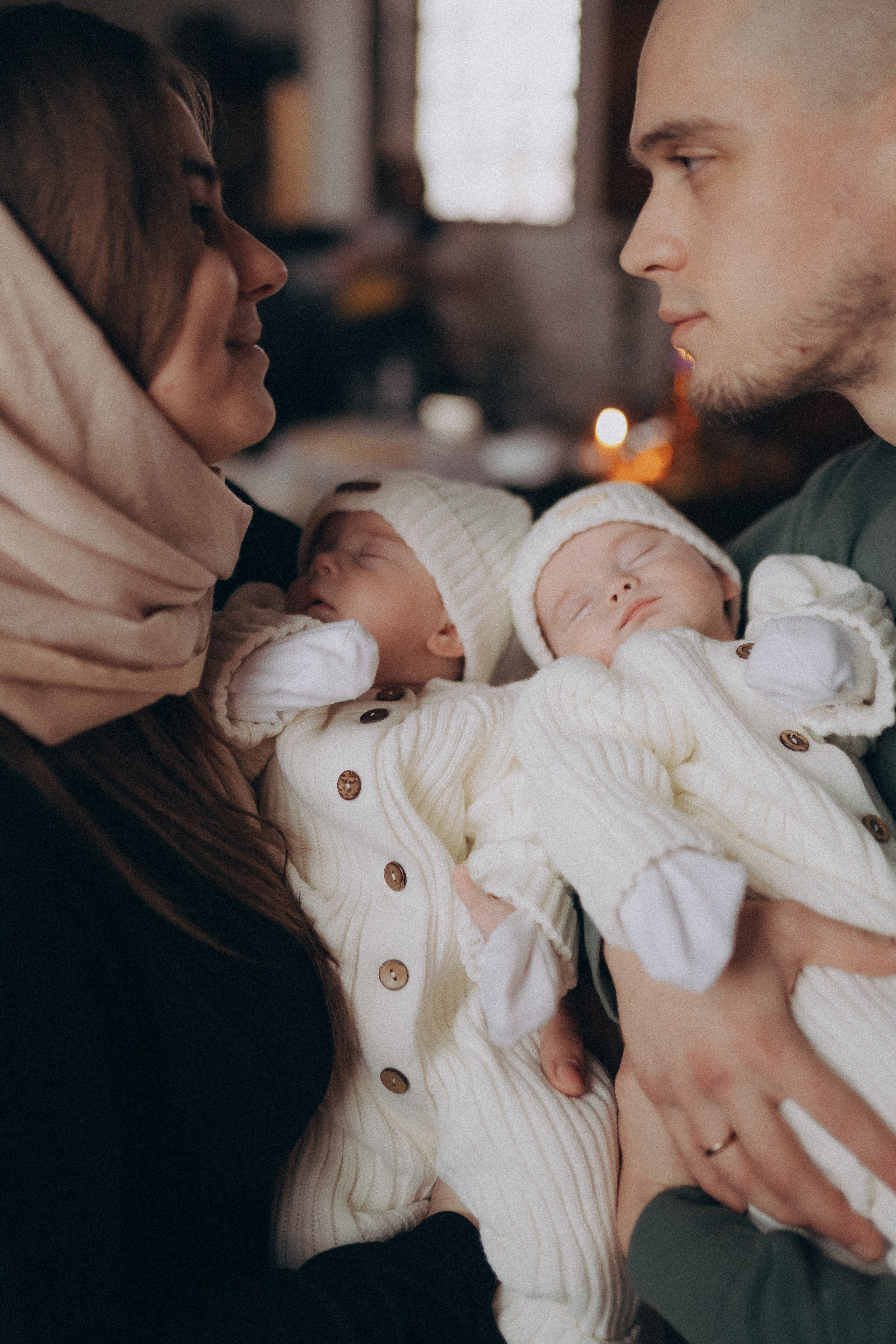 Сестрёнки двойняшки. Фотограф Торопец Кристина Абрамова Kanwellia photography