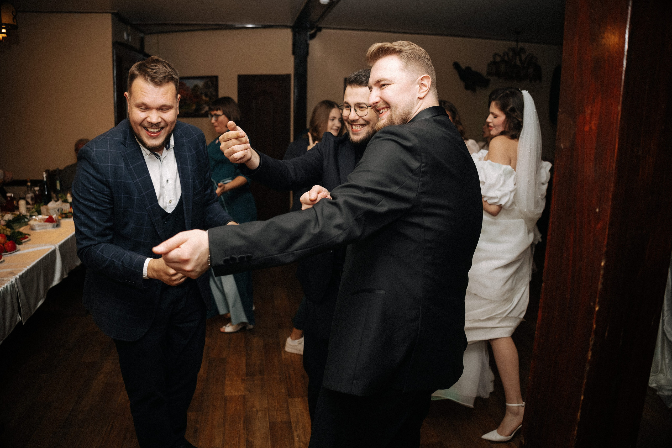 Евгений и Александра. Свадебный и портретный фотограф Тюмень