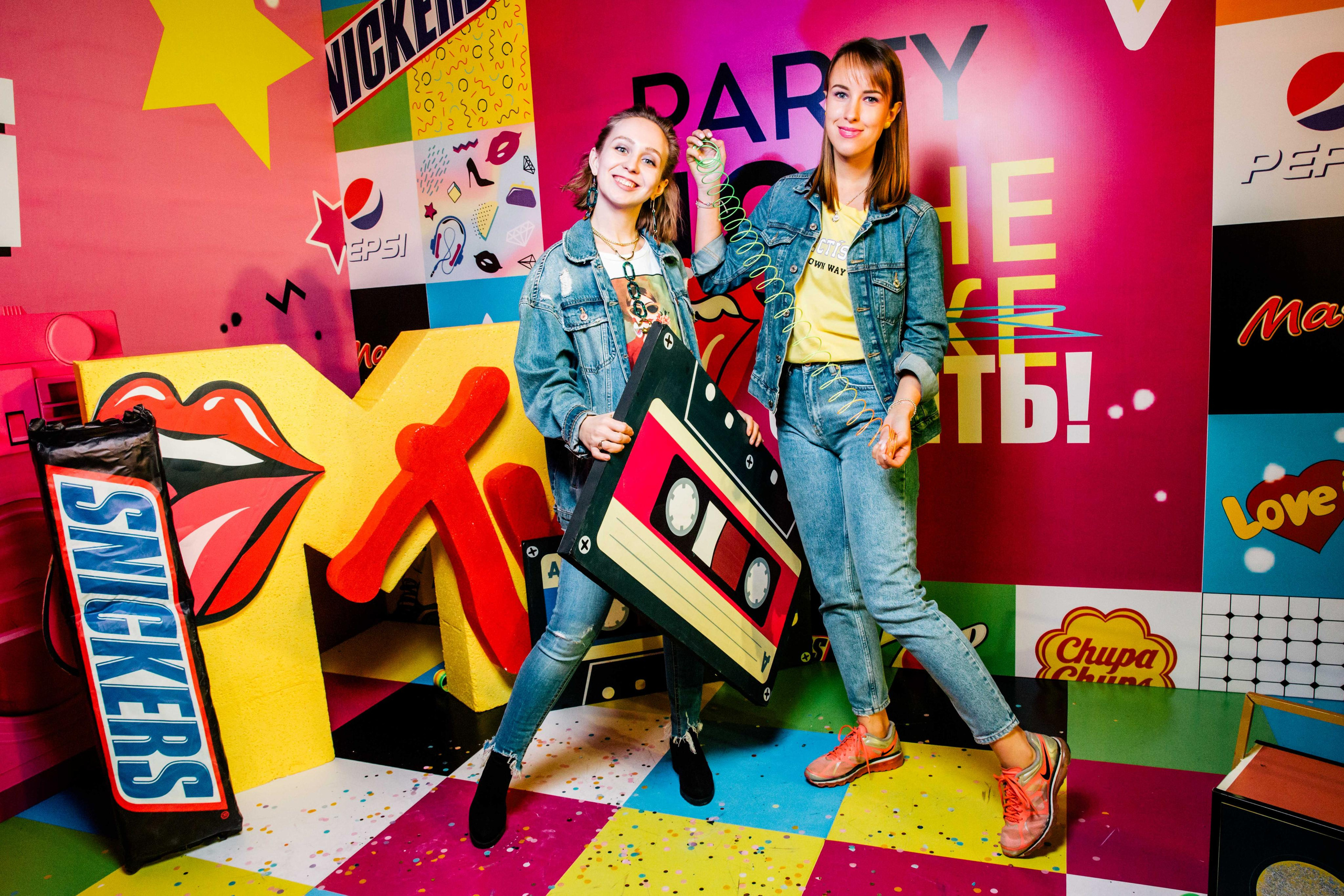 День рождение в стиле 90х. Александр Чернин. Семейный и событийный фотограф