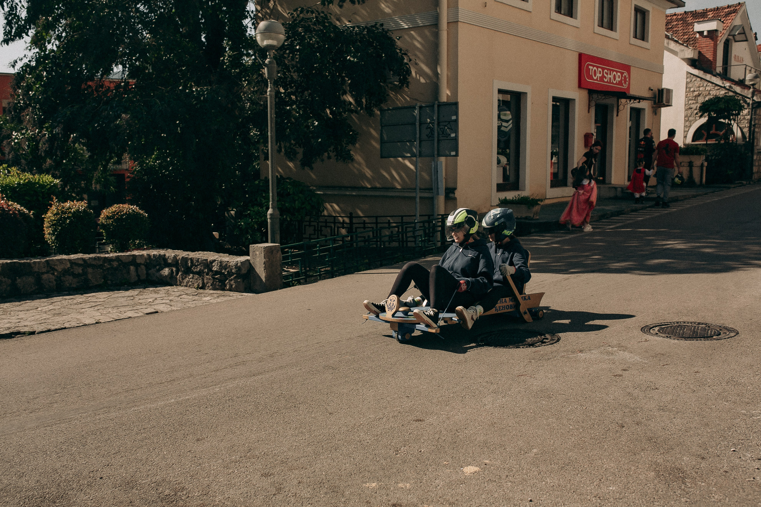 Гонки на самодельных болидах в Херцег-Нови. Семейный и свадебный фотограф в Черногории Татьяна Белякова