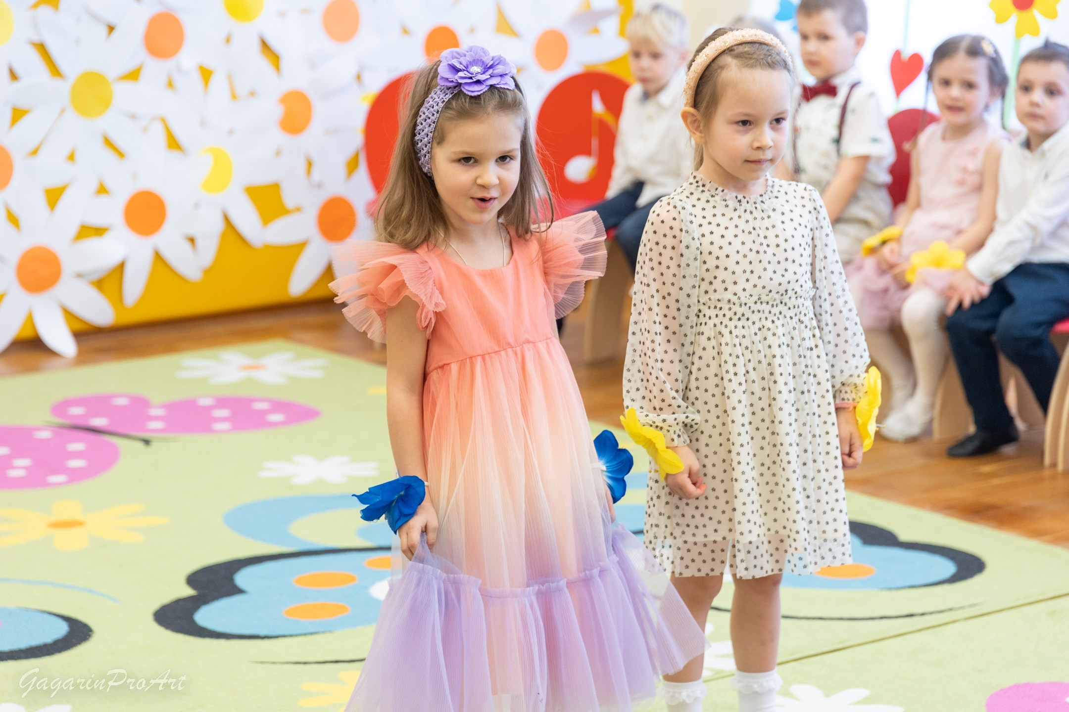 Фотограф в детский сад на утренник и праздник. GagarinProArt
