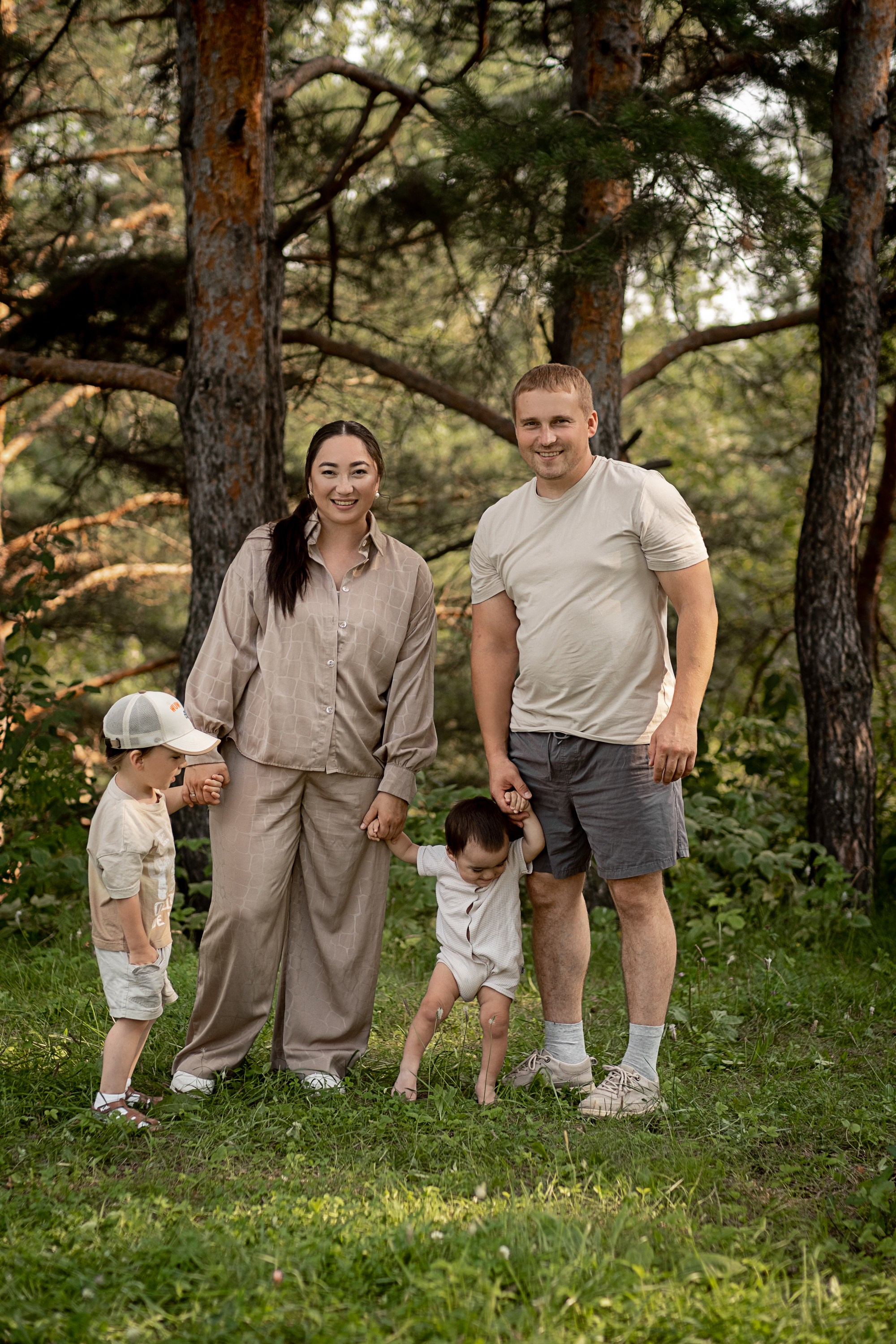 Джамиля, Юра и их малыши. Свадебный и семейный фотограф в Тюмени Екатерина Дубровина