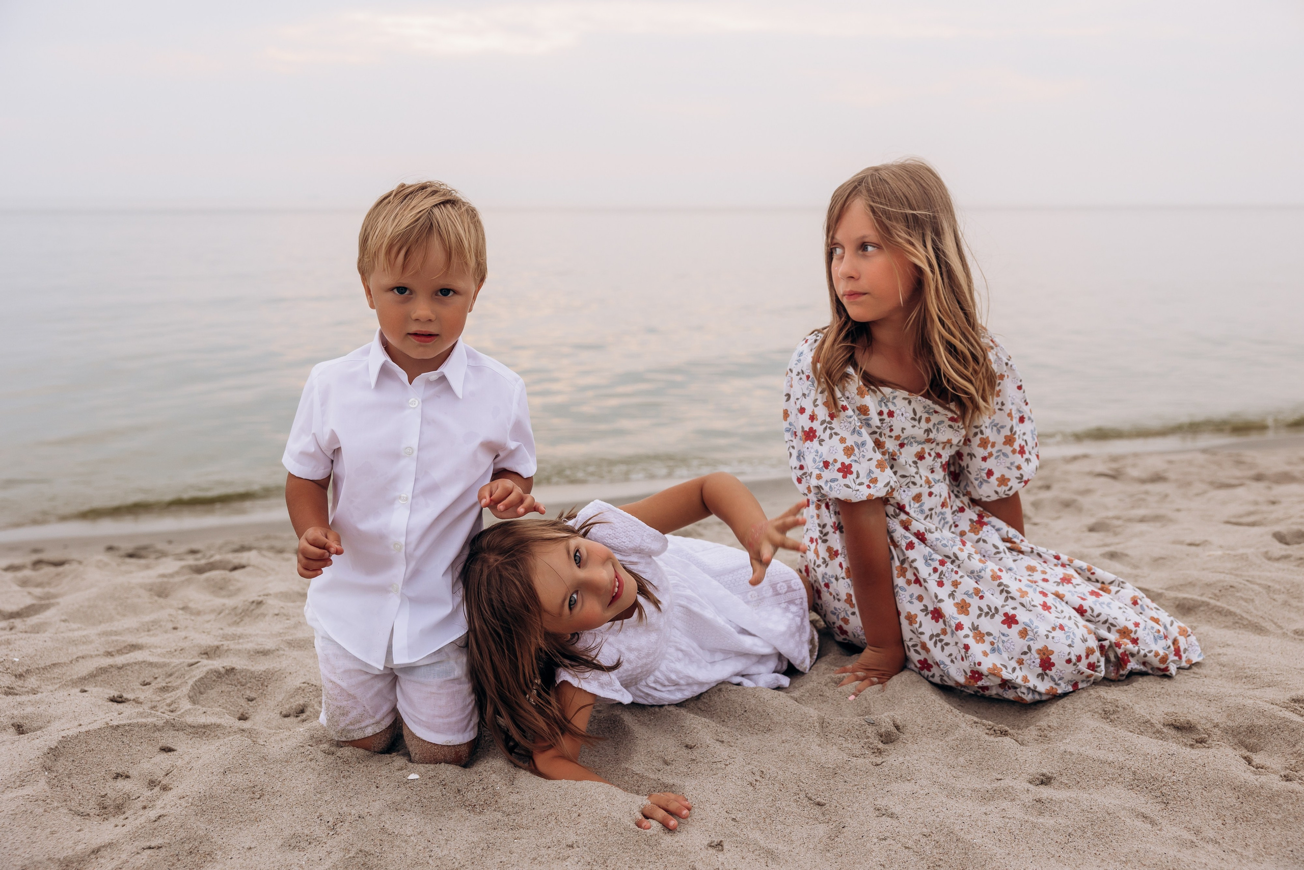 Большая семья Мечниково (Балтийск) море лето. Фотограф в Калининграде свадебная фотография, репортажная, фотосессии