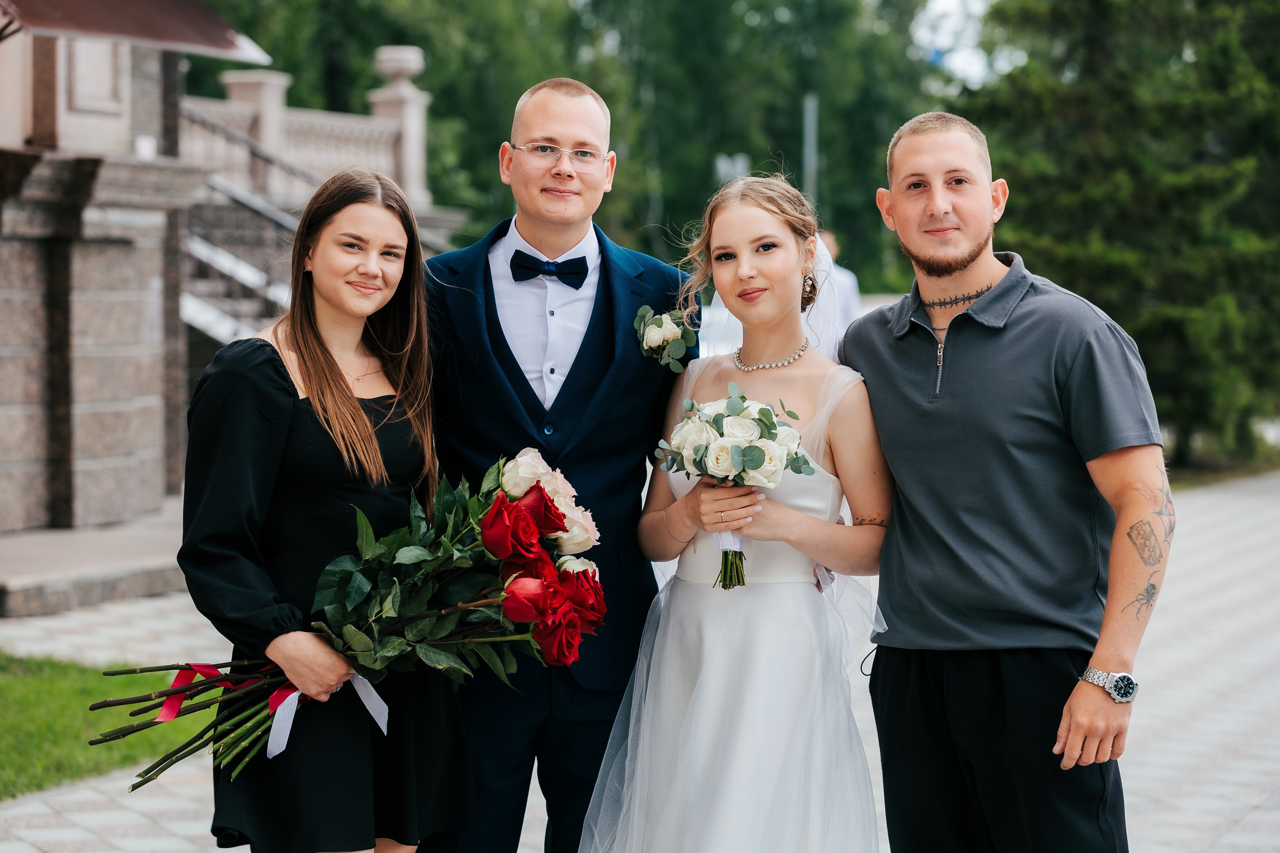 ЗАГС на Малыгина. Фотограф Илья Силин