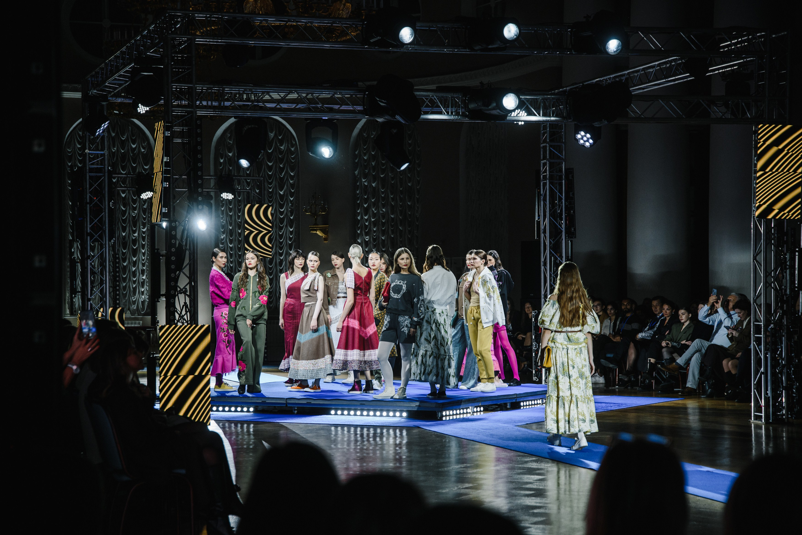 Fashion is my profession. Фотограф Денис Неместо, портрет, репортаж