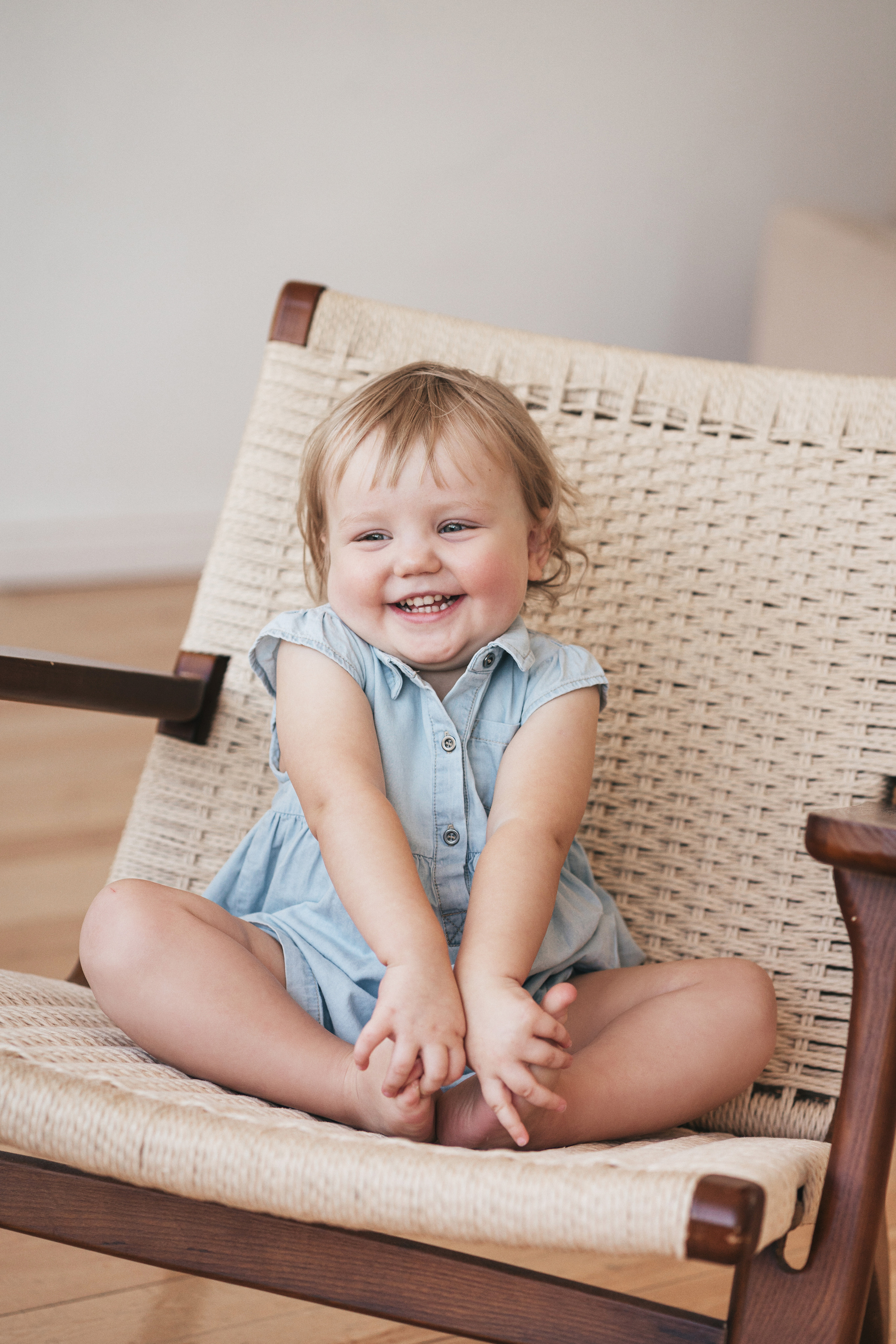 Семейная фотосессия в студии. Семейный фотограф, фотосессия беременности в Новосибирске Кристина Киб