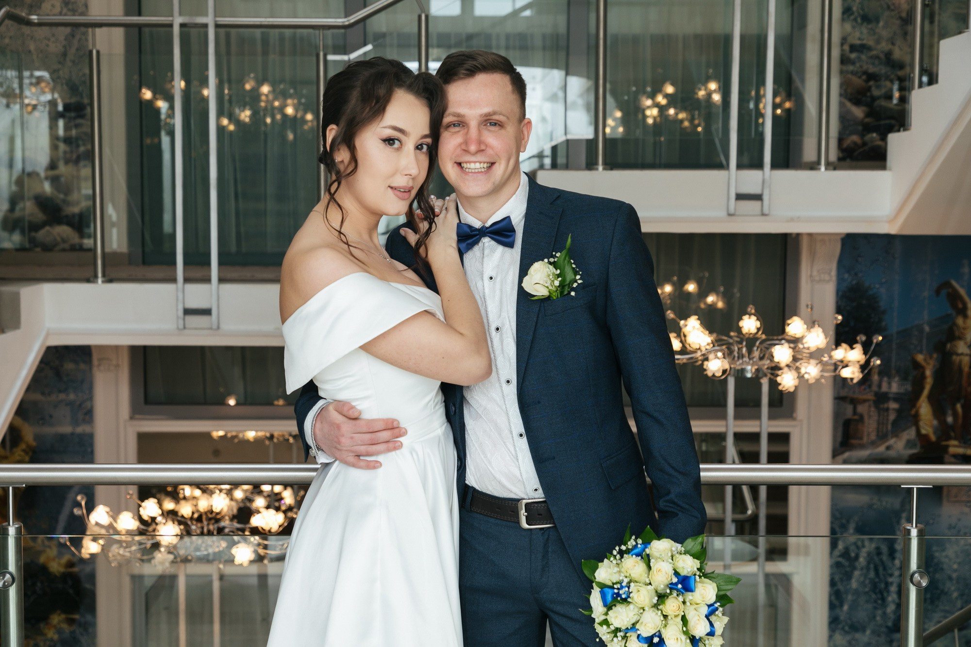 свадебная съемка в петергофе, найти фотографа на свадьбу, свадебный фотограф, свадебное платье купить, свадебный салон, свадебные кольца