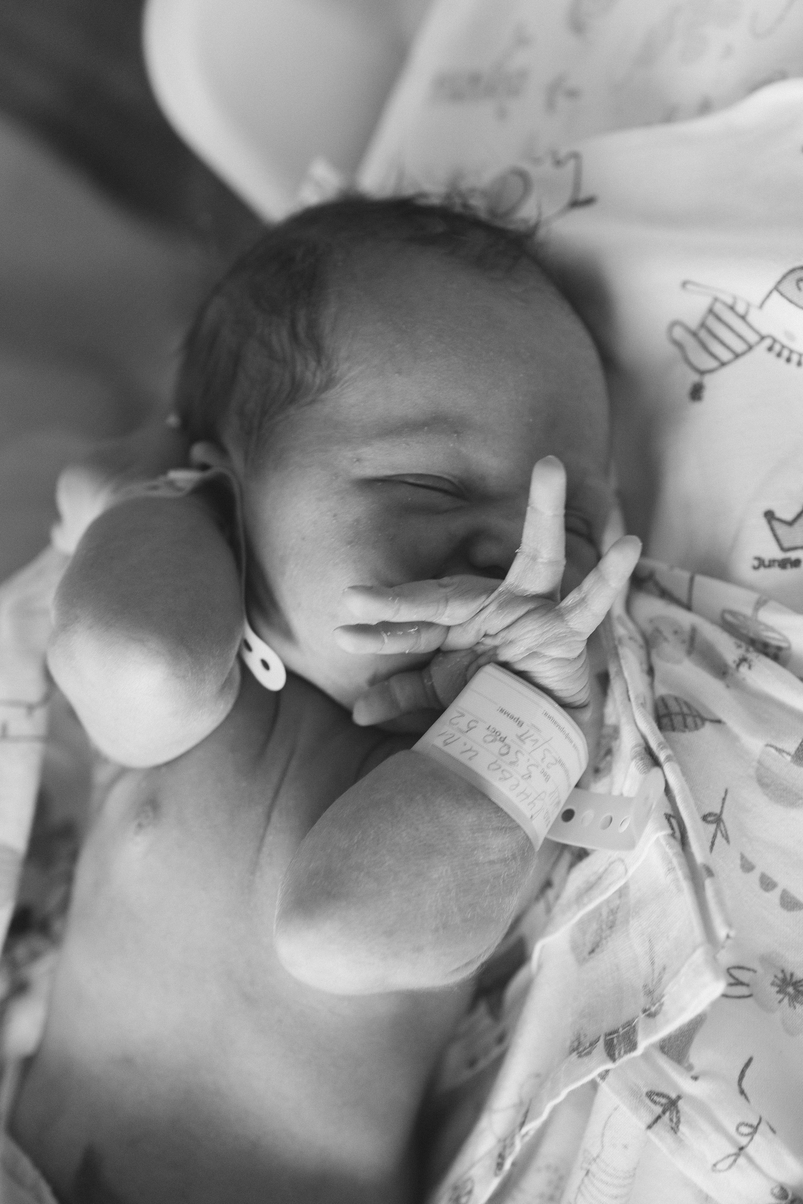 МАЛЫШИ в палате. МиМика — самая детская фотография