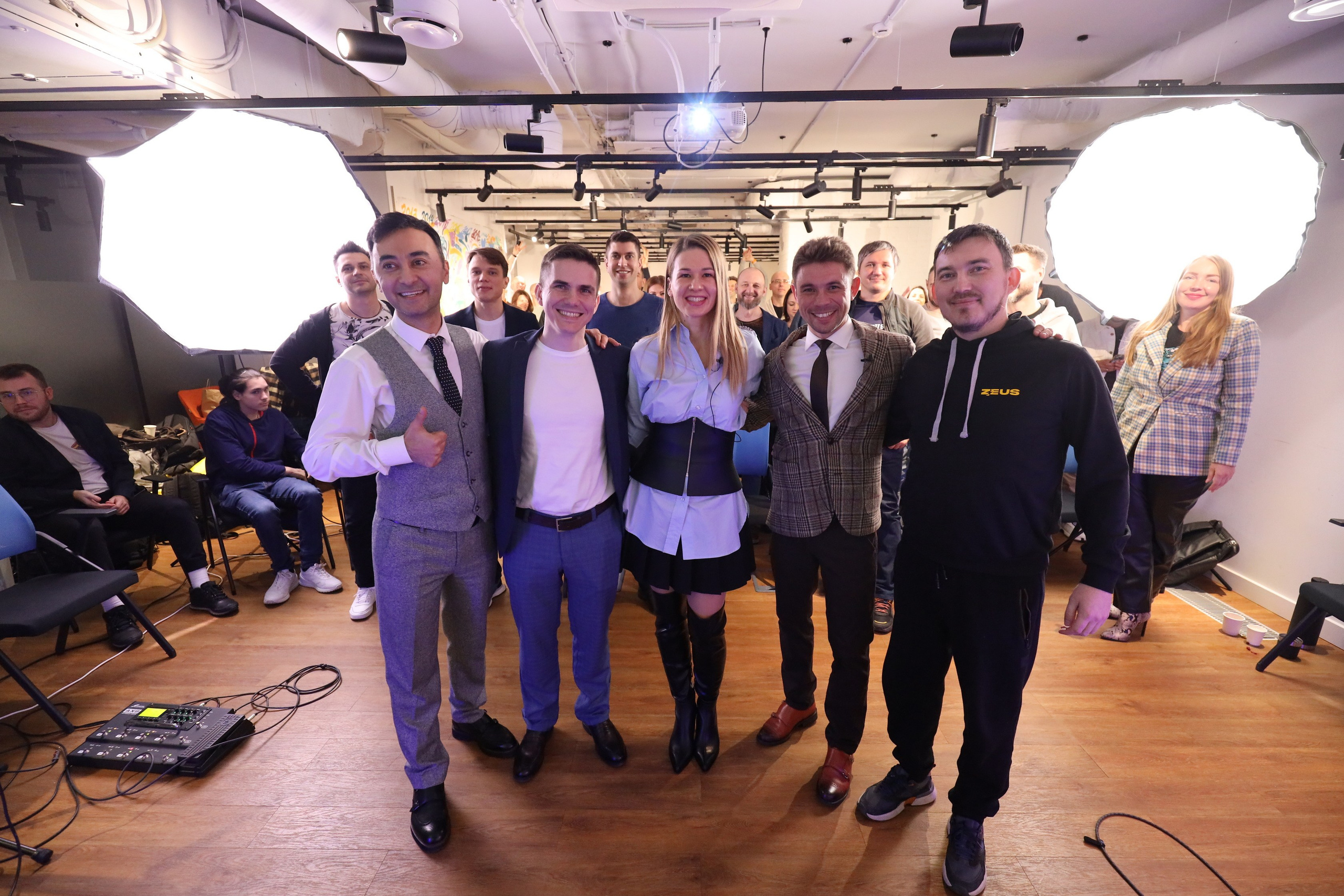 МастерМайнд 1.2. Съемка в студии под ваш запрос, студийные съемки, фотографии архитектурных объектов — Александр Евстигнеев — фотограф Москва