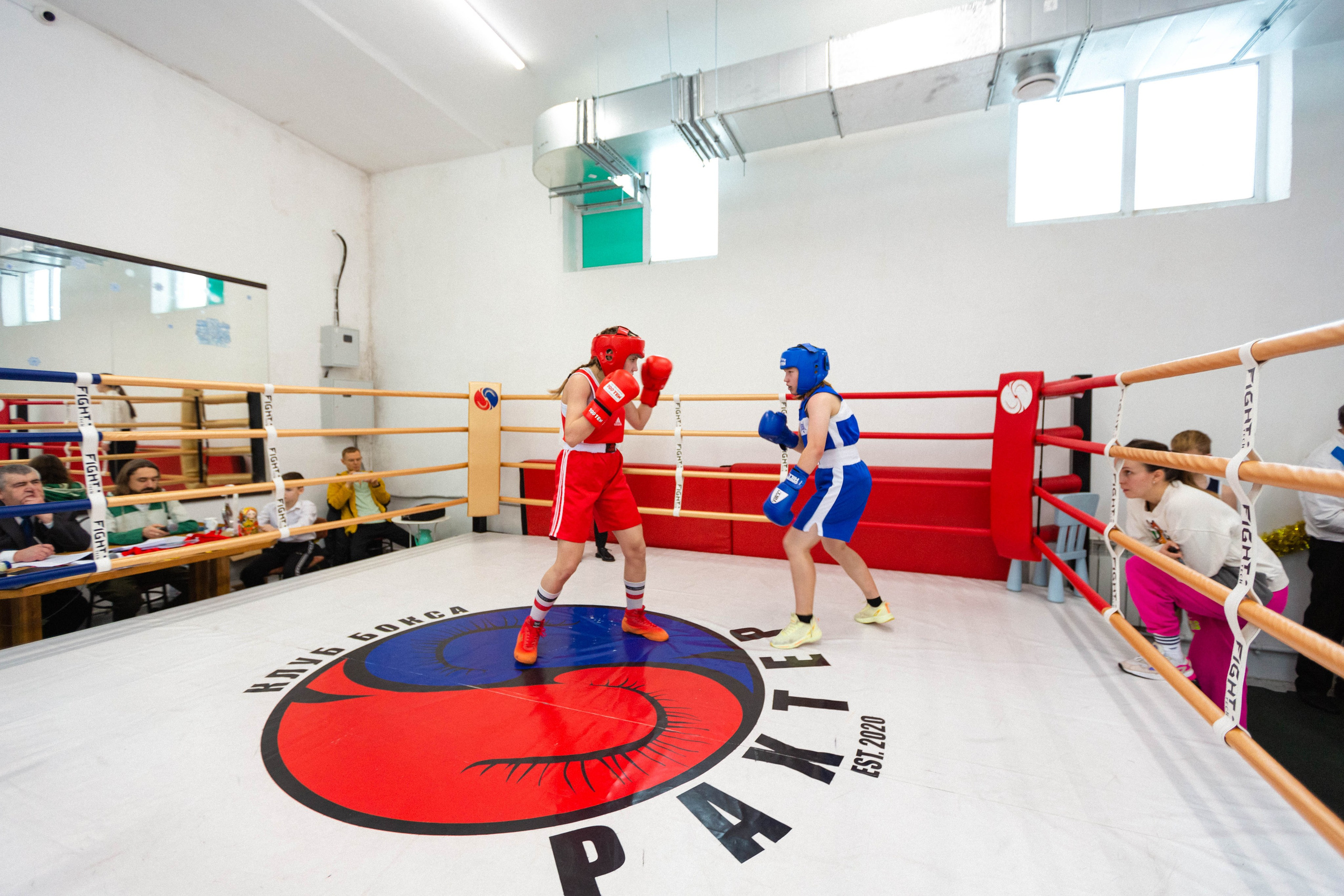 Турнир по боксу. Фотограф Шагалов Михаил