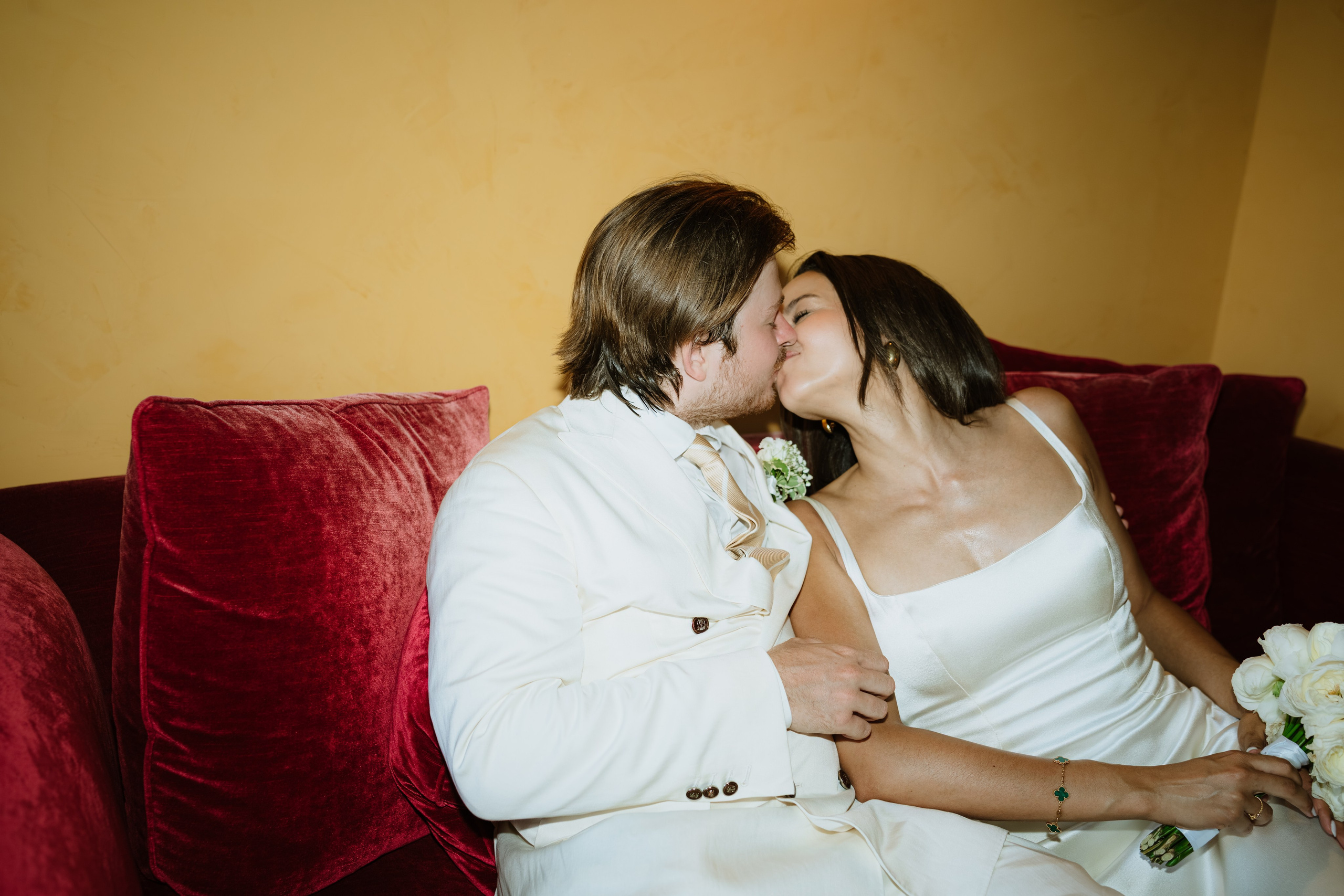 Laura & Aymeric | Hotel La Réserve Genève. Professional Wedding Photographer Geneva & Romande Switzerland | Tanya Creator