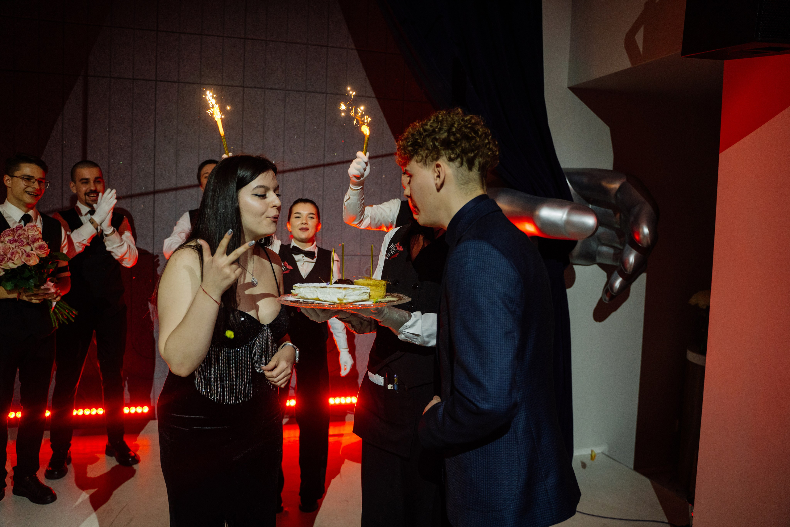 14 февраля (среда). BENUAR Restaurant