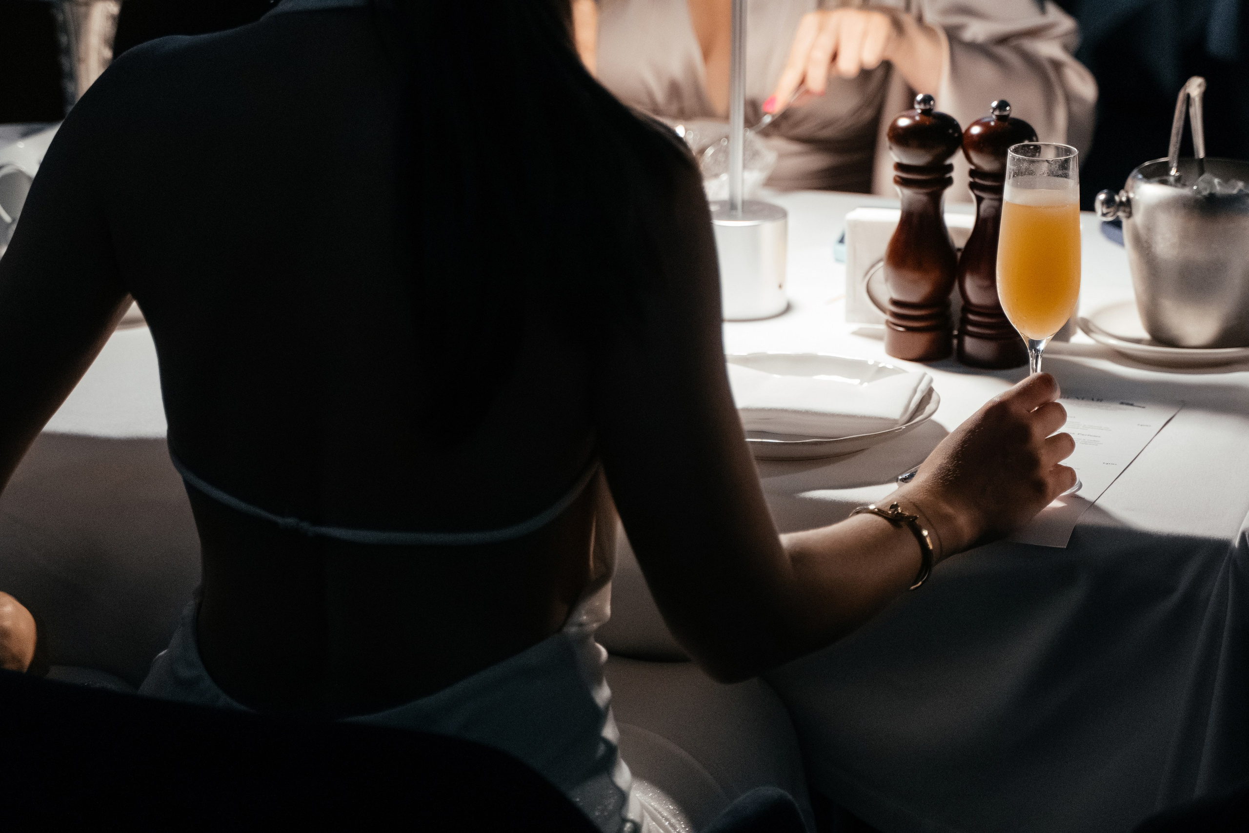 14 июня (пятница). BENUAR Restaurant