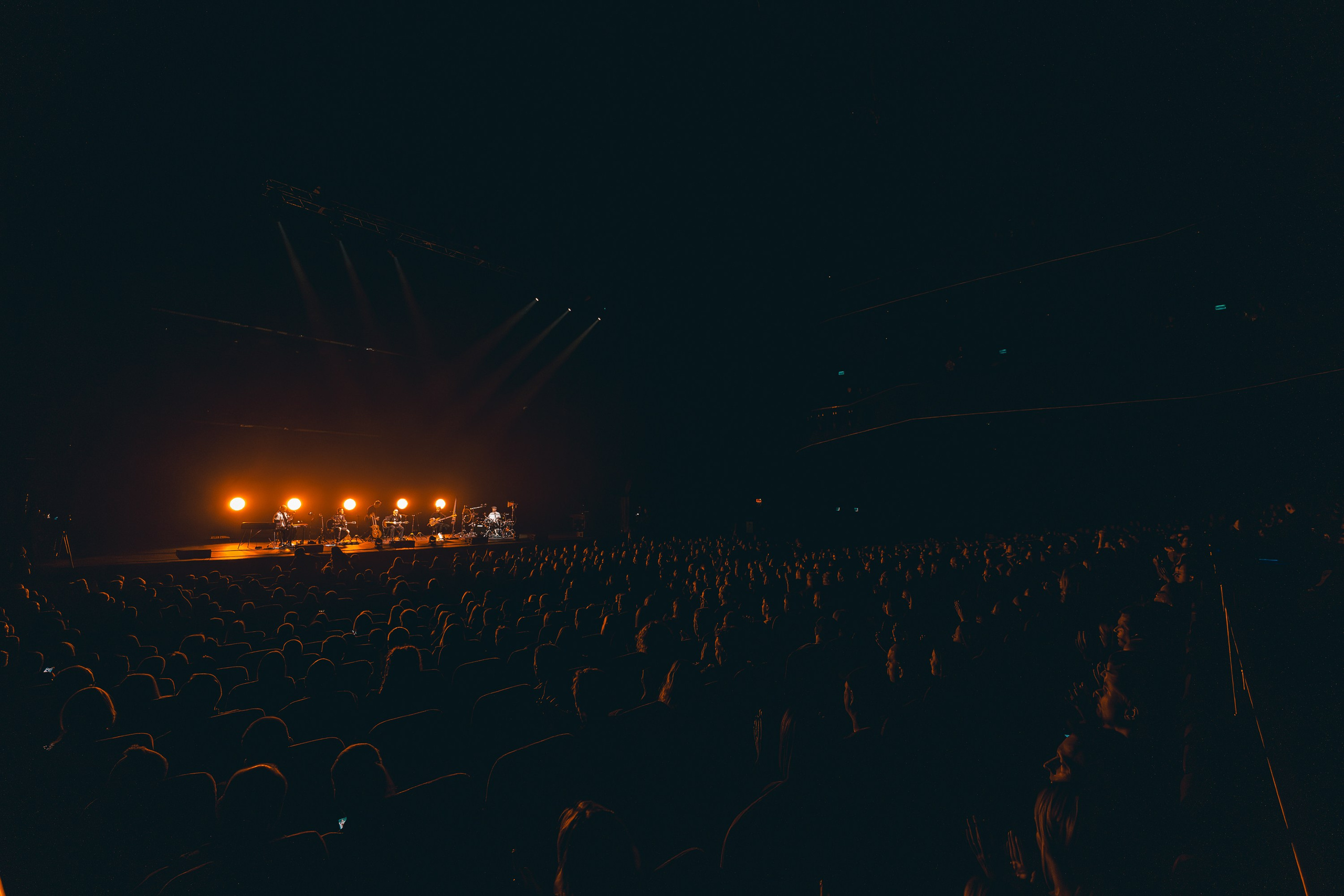 Звери. Магия музыки в кадре: Концертная Фотография