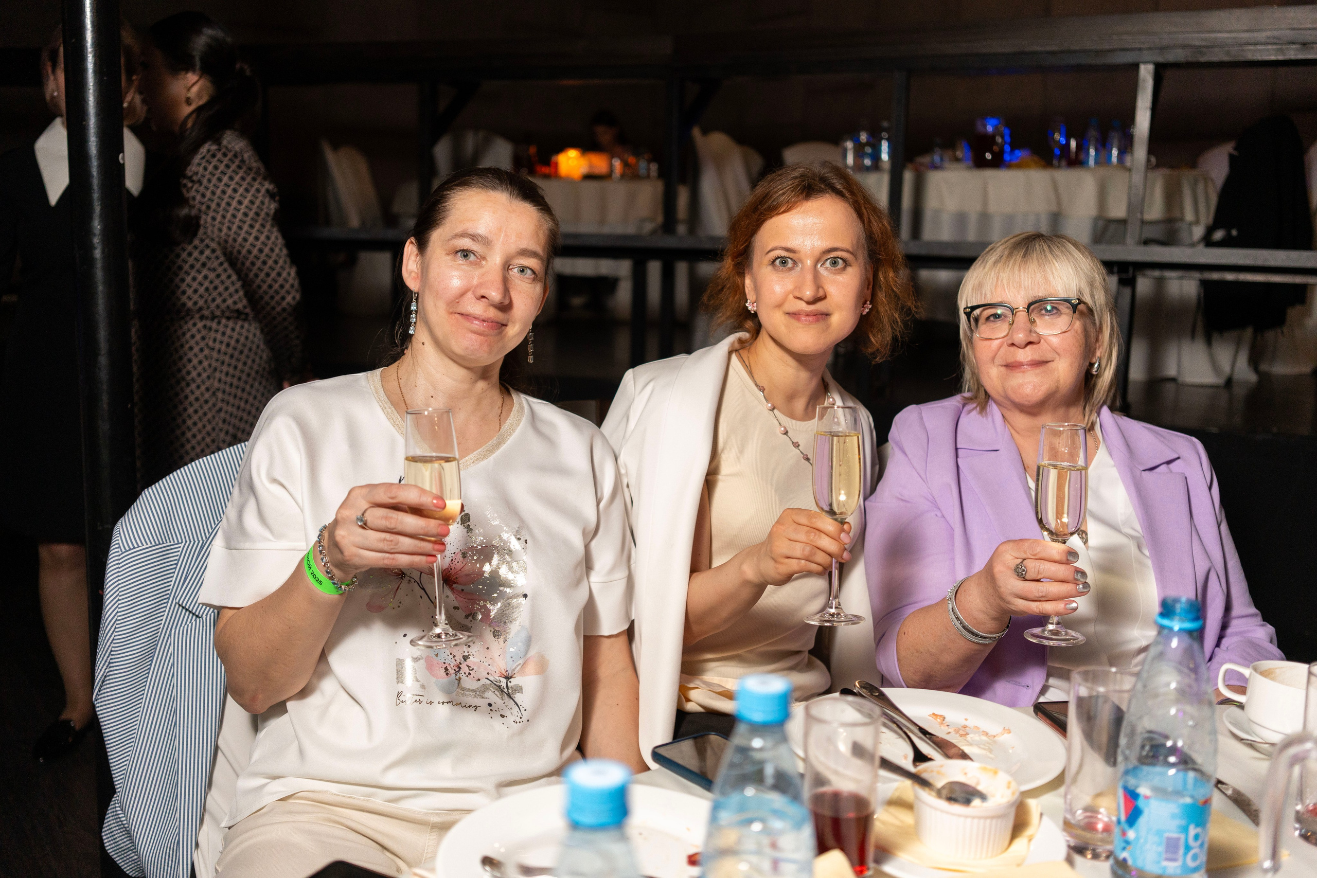 Выпускные 11 кл. Фотограф Юлия Попова