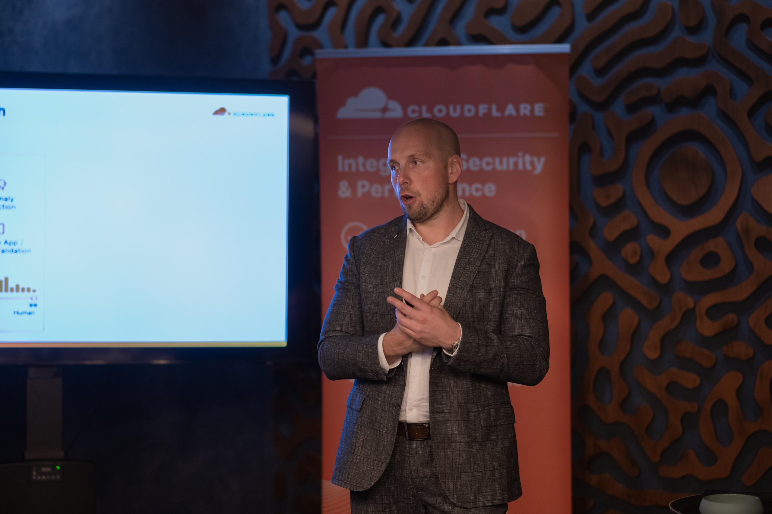 Cloudflare & Bakotech. Фотограф Астана, Алматы