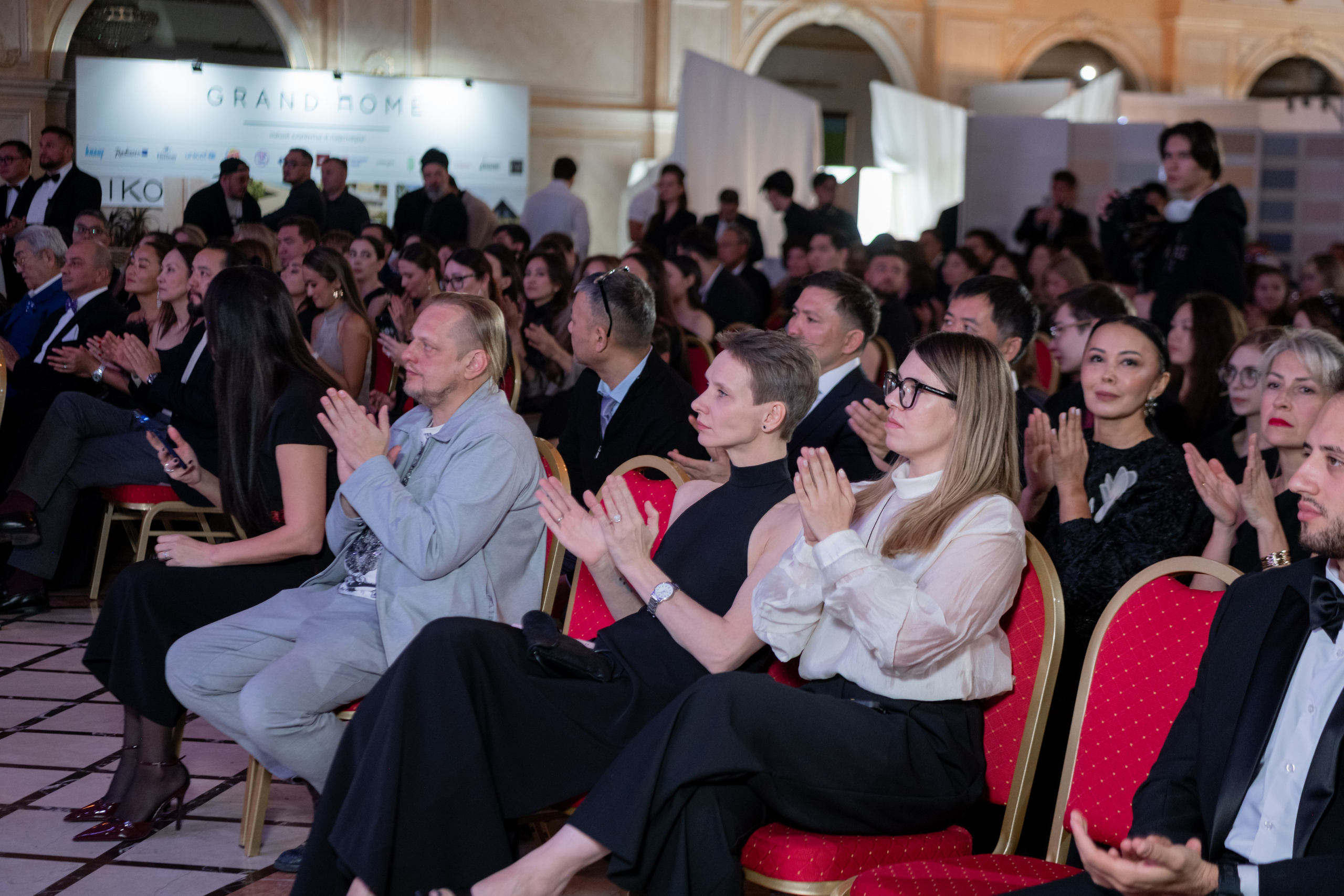 Tanu Creative 16.10.2025. Фотограф Астана, Алматы