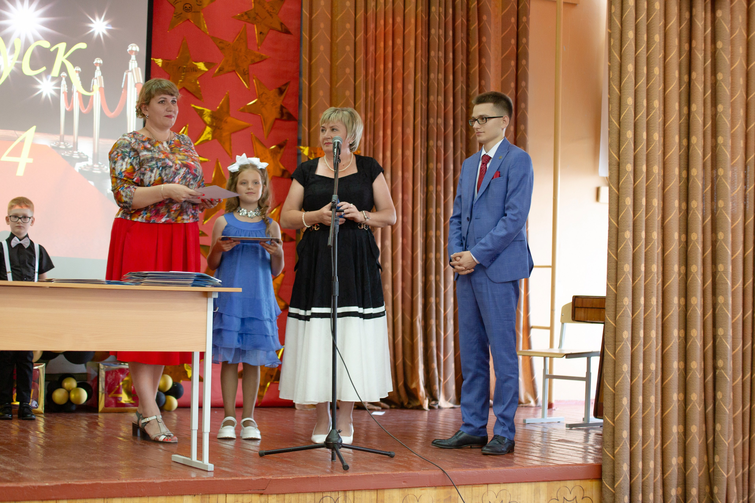 ВРУЧЕНИЕ ДИПЛОМОВ 9 ШКОЛА 2024 г. ТВОЙ АЛЬБОМ / ТВОИ ПРАВИЛА