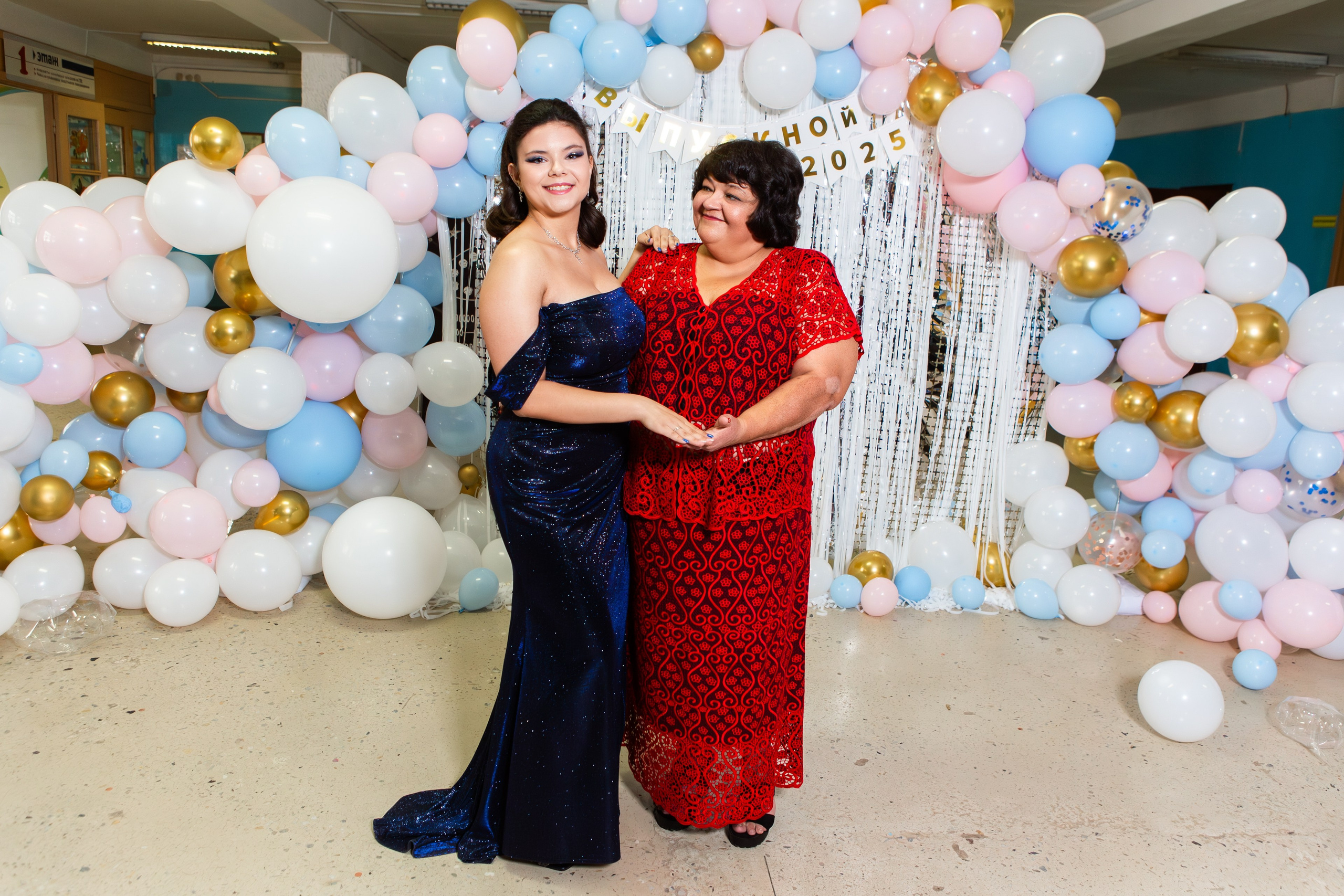 ФОТОСЕССИЯ С РОДИТЕЛЯМИ ВЫПУСКНОЙ 2025 9 ШКОЛА МЦЕНСК. ТВОЙ АЛЬБОМ / ТВОИ ПРАВИЛА