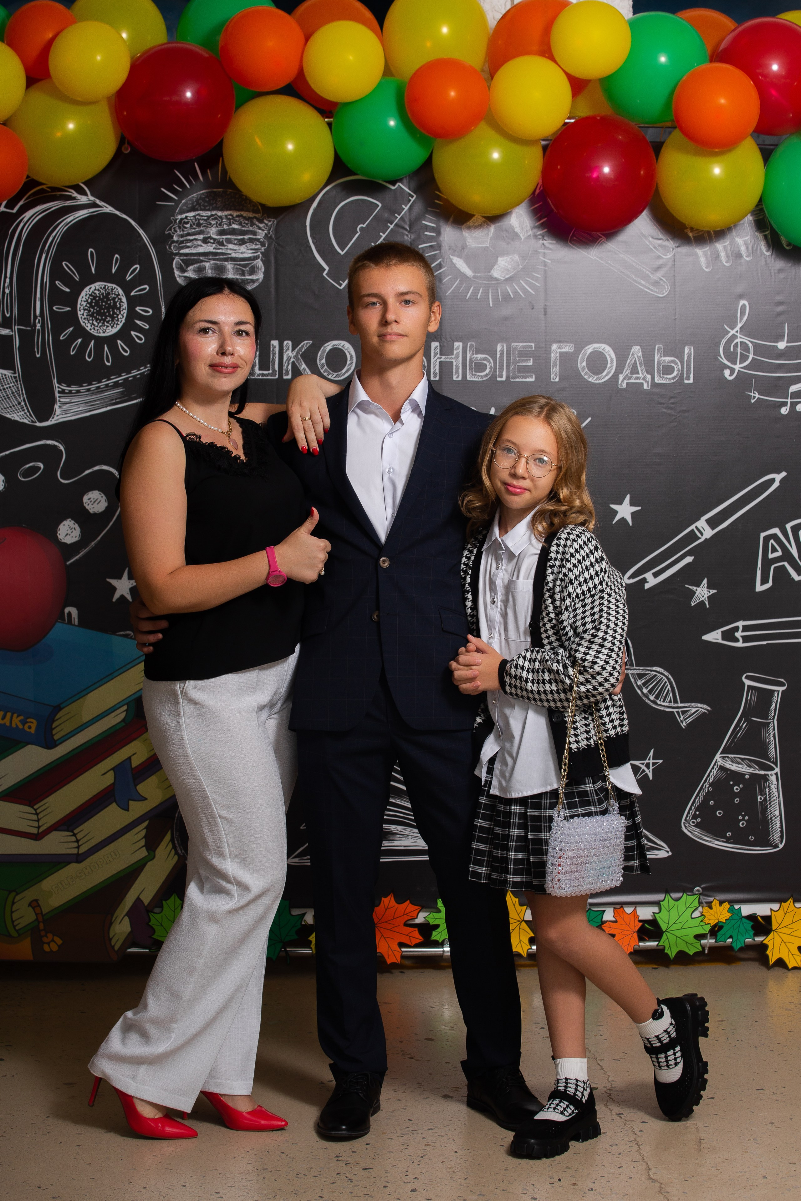 1 сентября 9 школа (фотосессия с родителями). ТВОЙ АЛЬБОМ / ТВОИ ПРАВИЛА