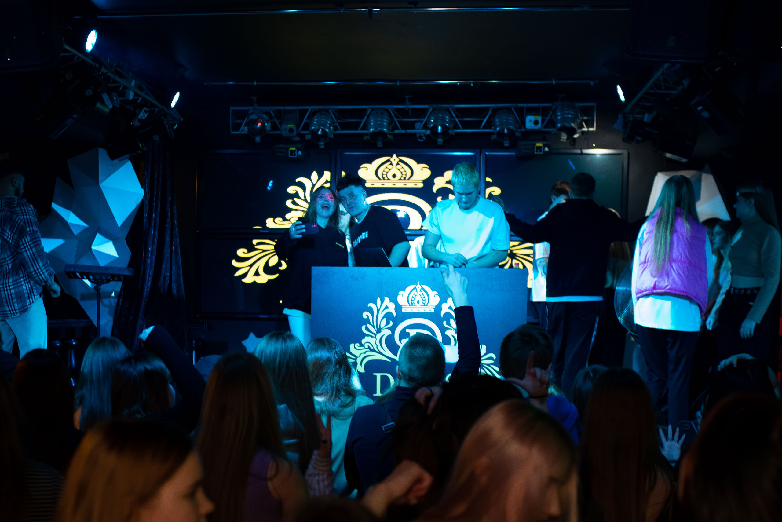 Клуб DEUS. Женский фотограф Крещение Венчание Москва Брянск