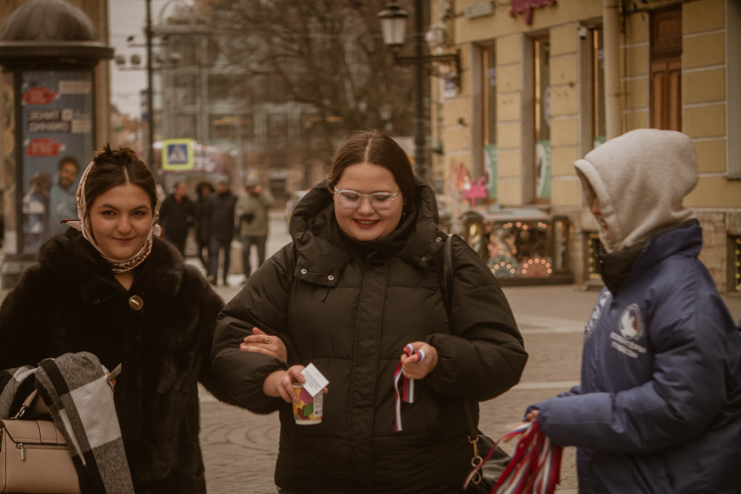 10 ЛЕТ ВМЕСТЕ — Патриотическая акция. Создадим шедевр? Виталина и её фотоискусство