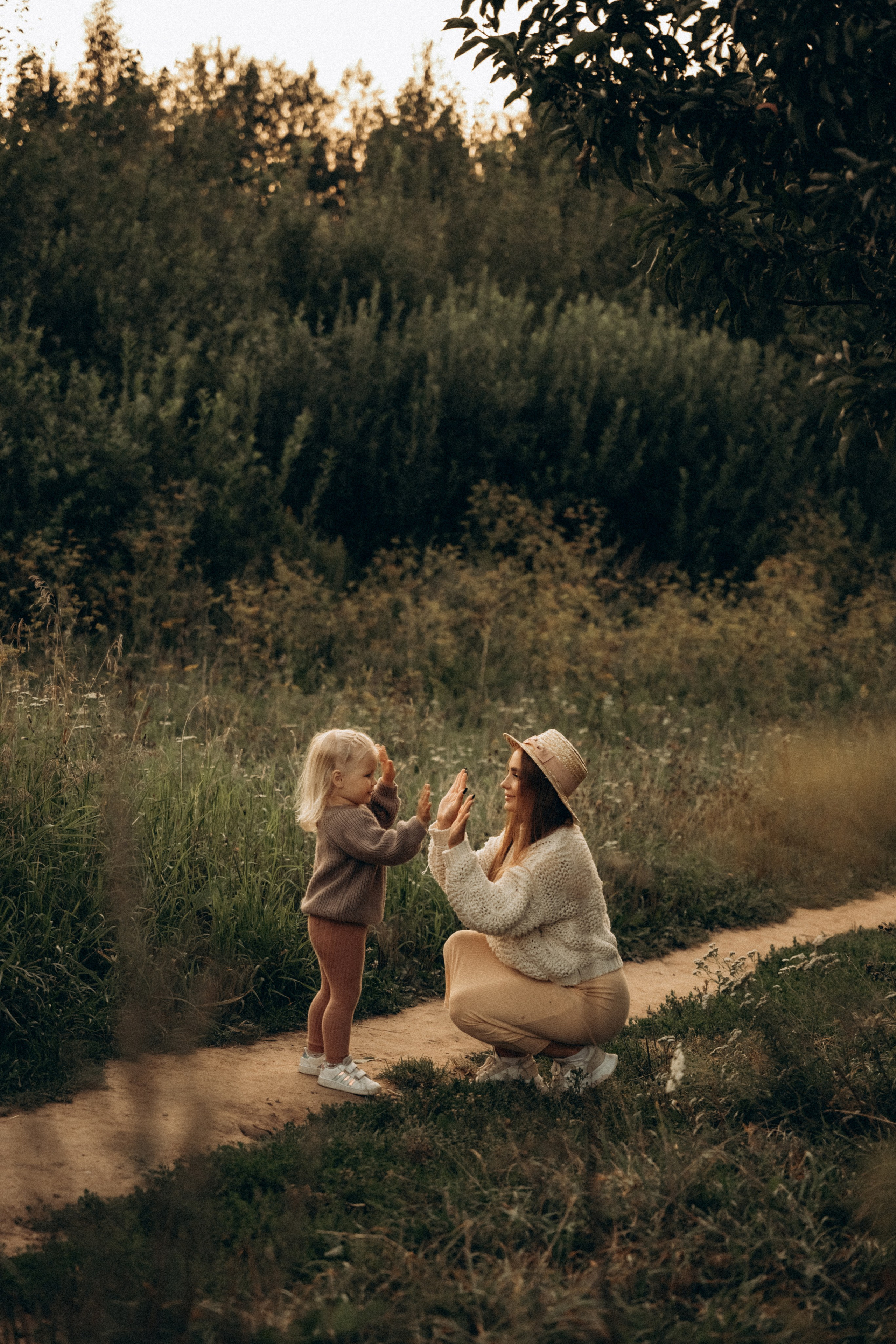 Катя и Сонечка. Фотограф Мария Миллс | Минск