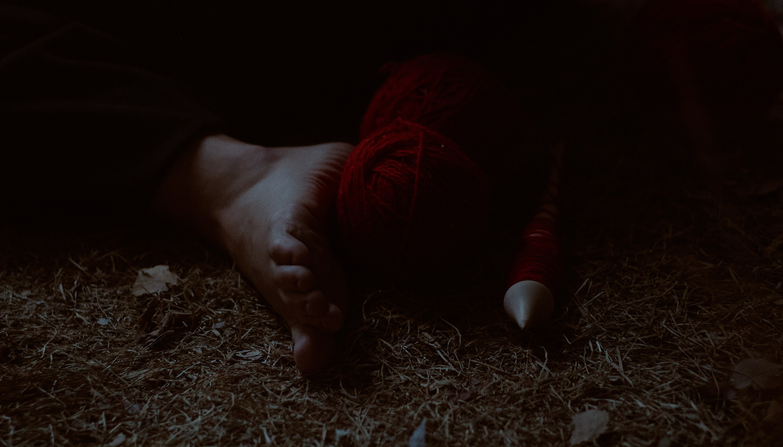 Тень. Фотограф лавстори Москва/МО Приятелева Ангелина