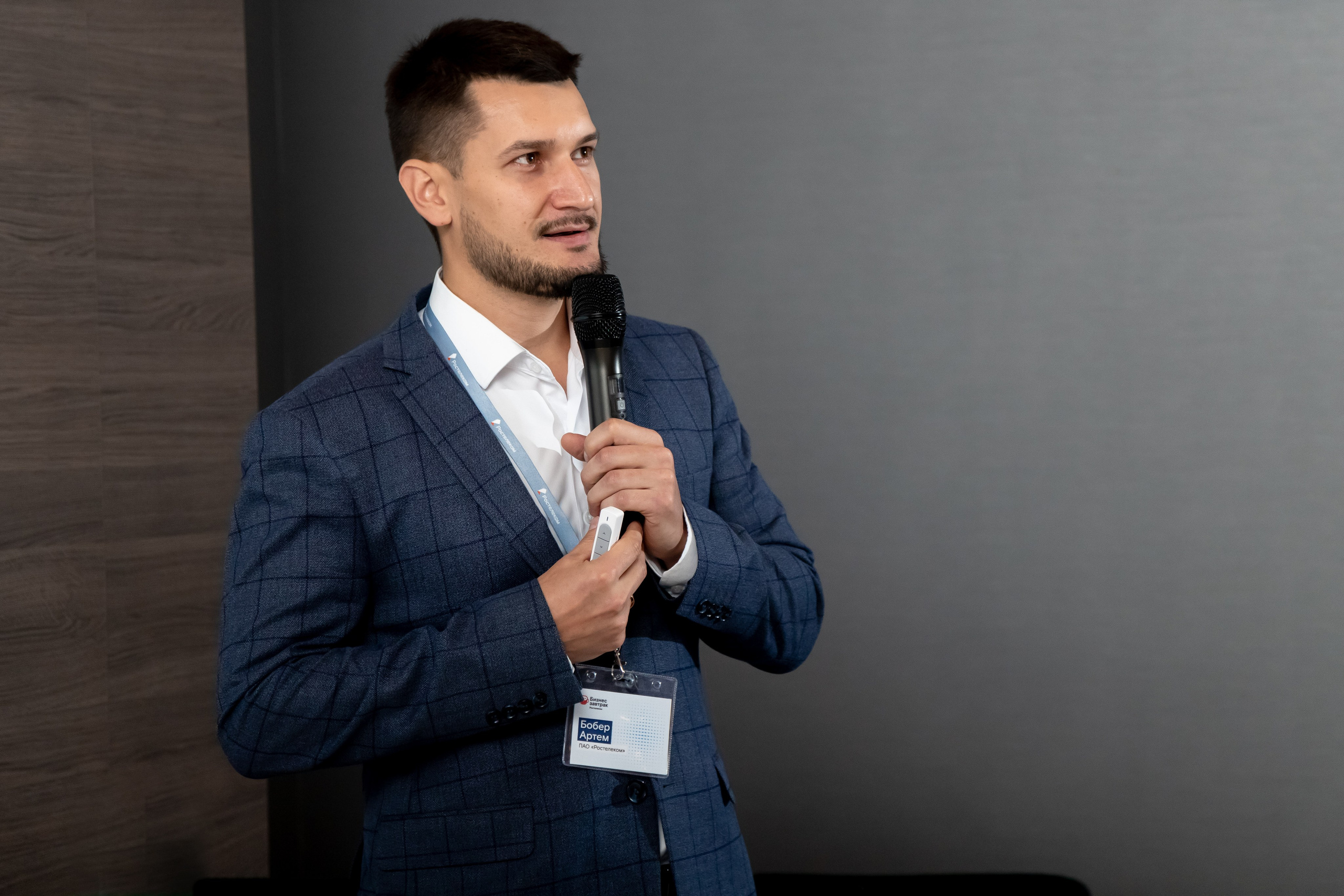 Фотосьёмка мероприятий. Свадебный фотограф в Тюмени Скатов Виктор