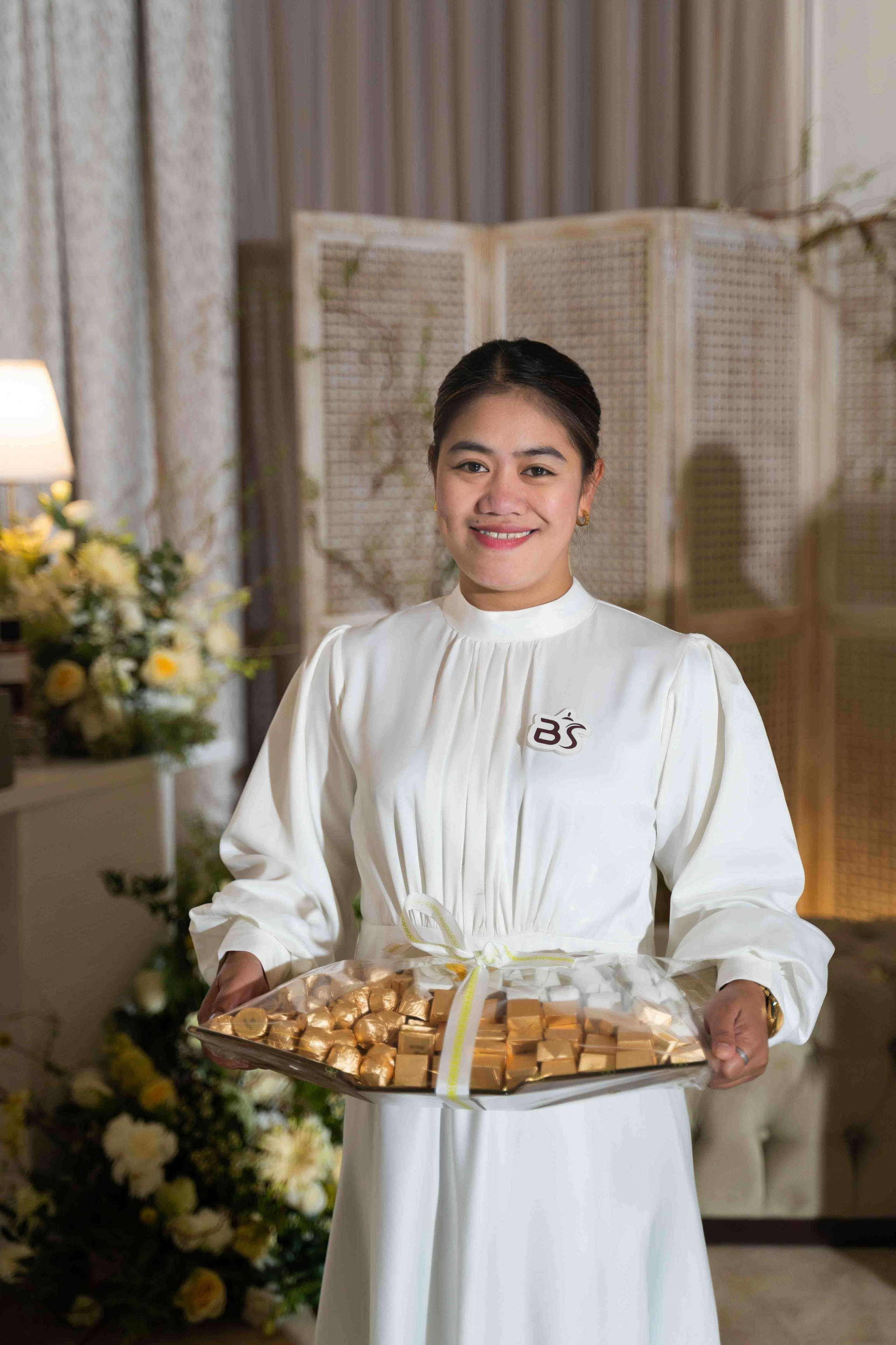 Арабская скромная помолвка дома (приватность на женские лица). Фотограф и видеограф в Москве и Абу Даби Мария Кулагина