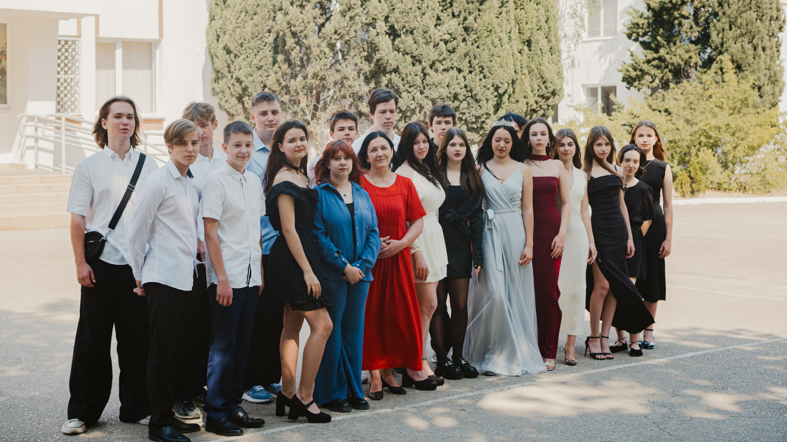 Кейс — Школьный выпускной. Коммерческий и Портретный Фотограф Симферополь Крым Максим Махо