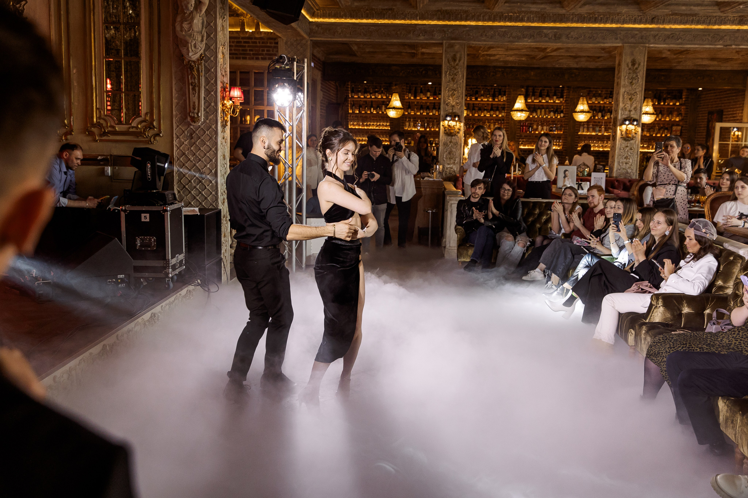 Свадебная выставка. Свадебный и семейный фотограф в Челябинске Юлия Ишимова