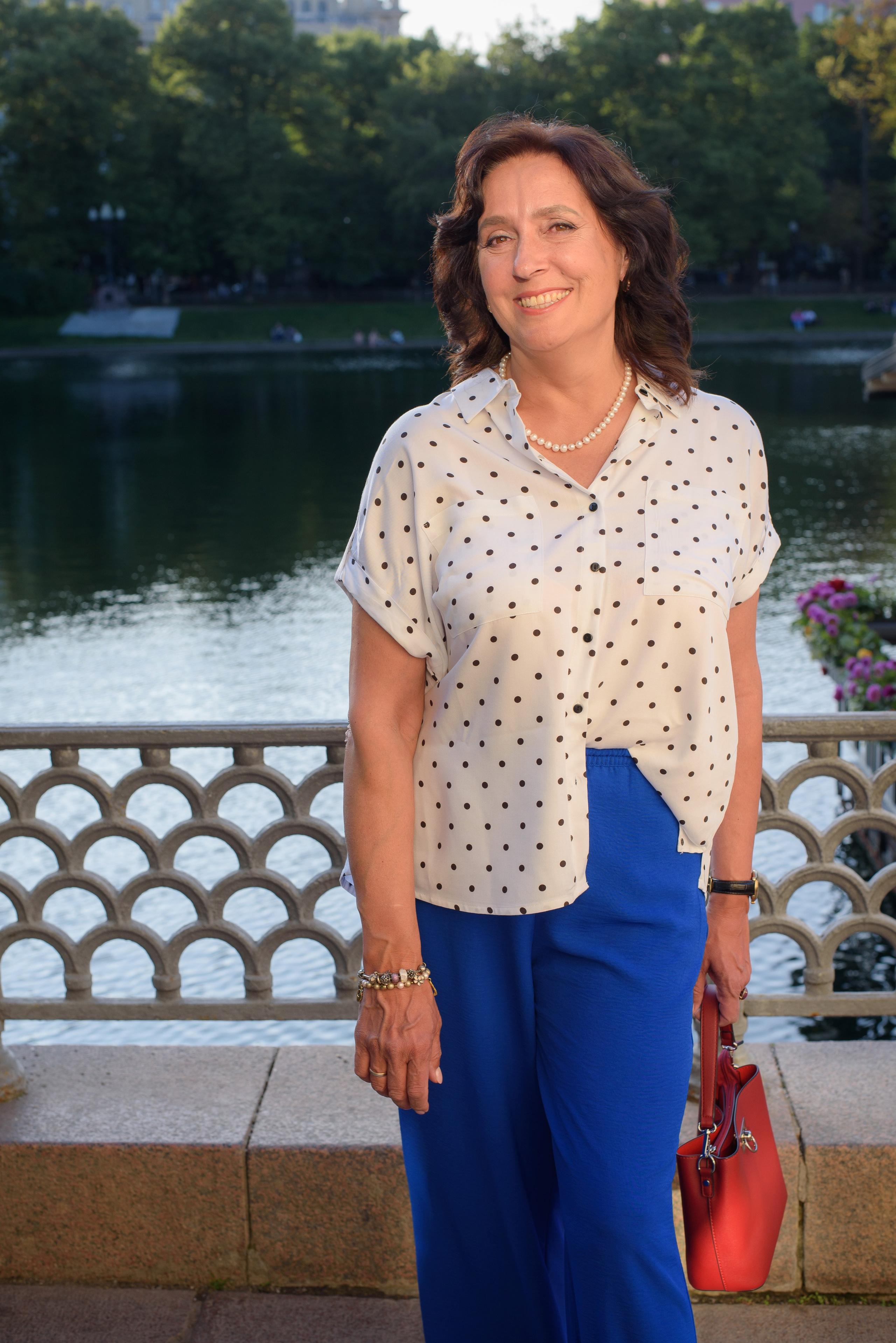 Любовь, прогулка по городу. Бренд-фотограф для экспертов и блогеров в Москве Влада Горбовская