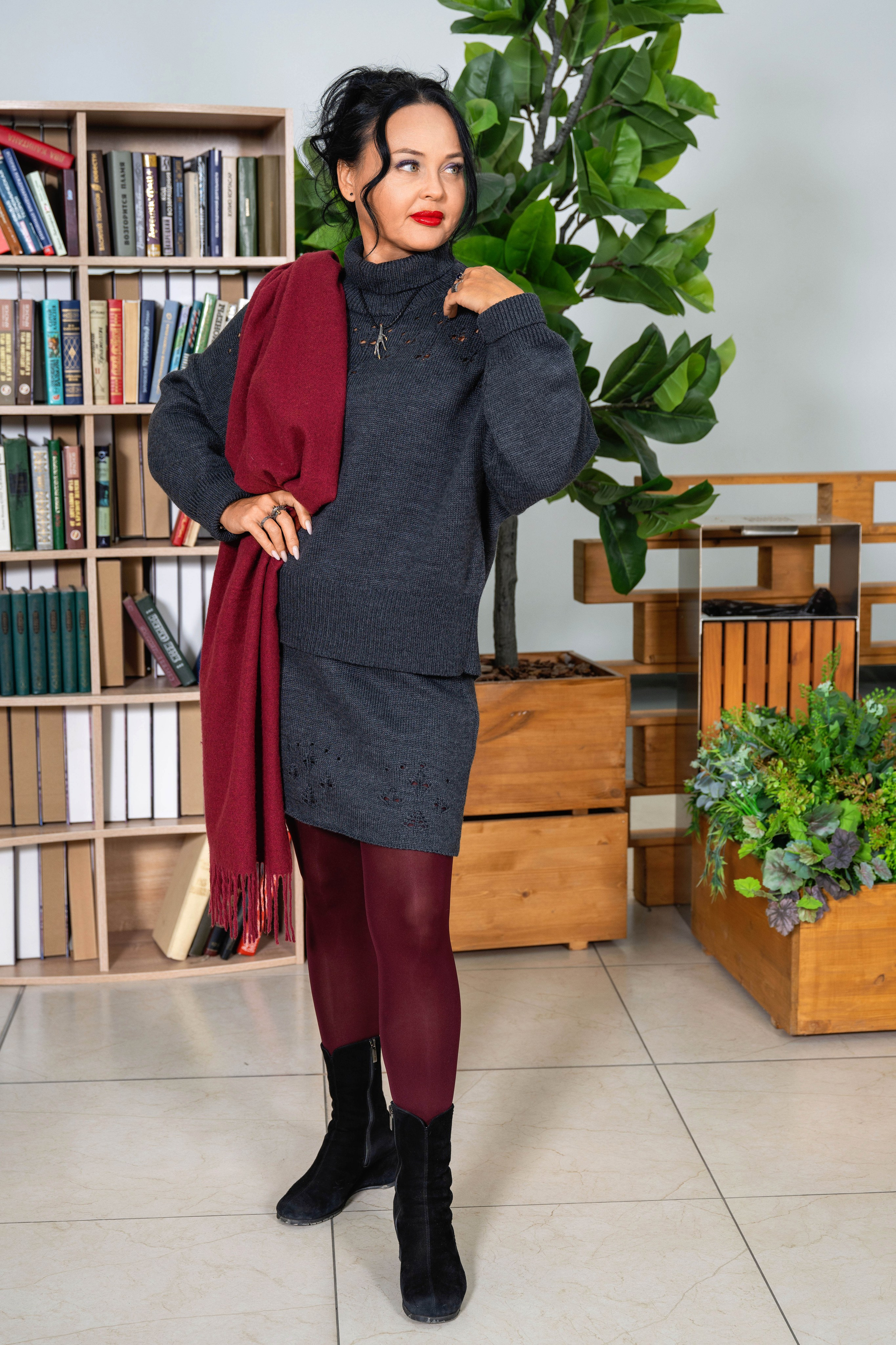 Модели для показа одежды. Модели плюс сайз. Модели plus-size. Школа моделей Екатеринбург. Школа моделинга Екатеринбург. Помощь в фотопозировании. Обучение фотопозированию. Подбор образа для фотосъёмки. Модели Age-plus. Модели эйдж плюс