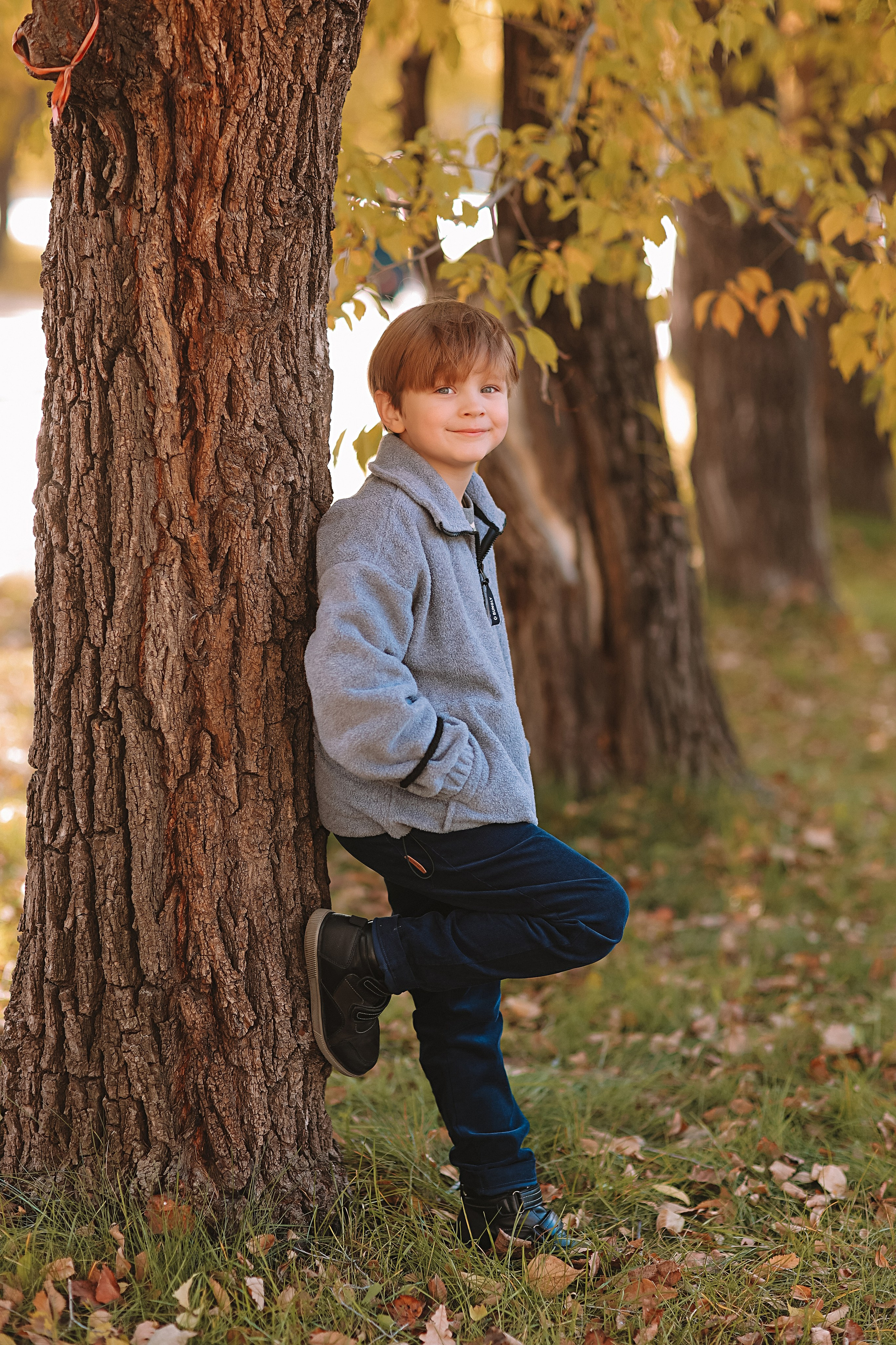 Осень. Семейный фотограф Тюмень, фотограф на роды Салмина Мария
