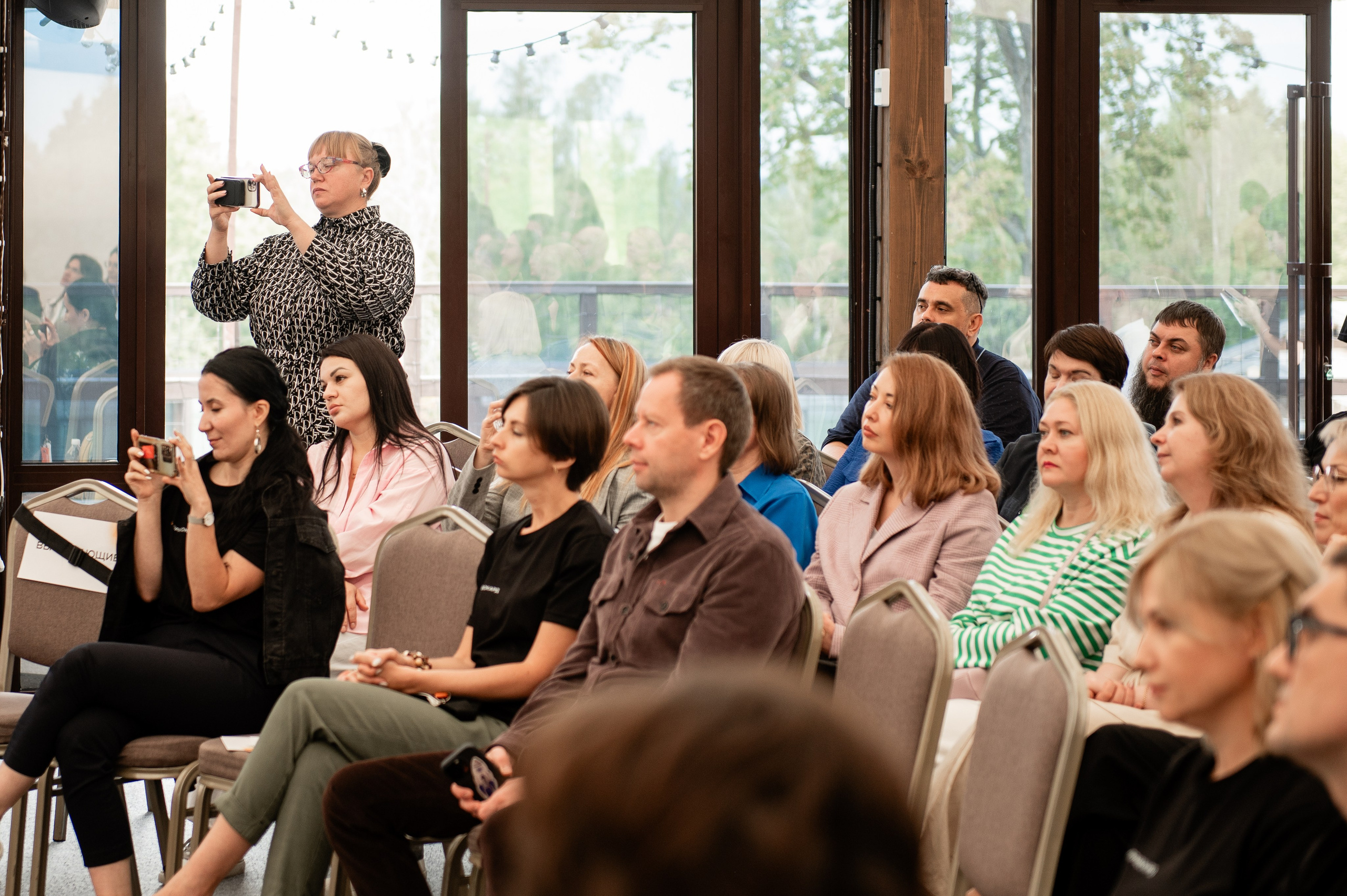 Правокард. Профессиональный фотограф в Москве Александра Харламова