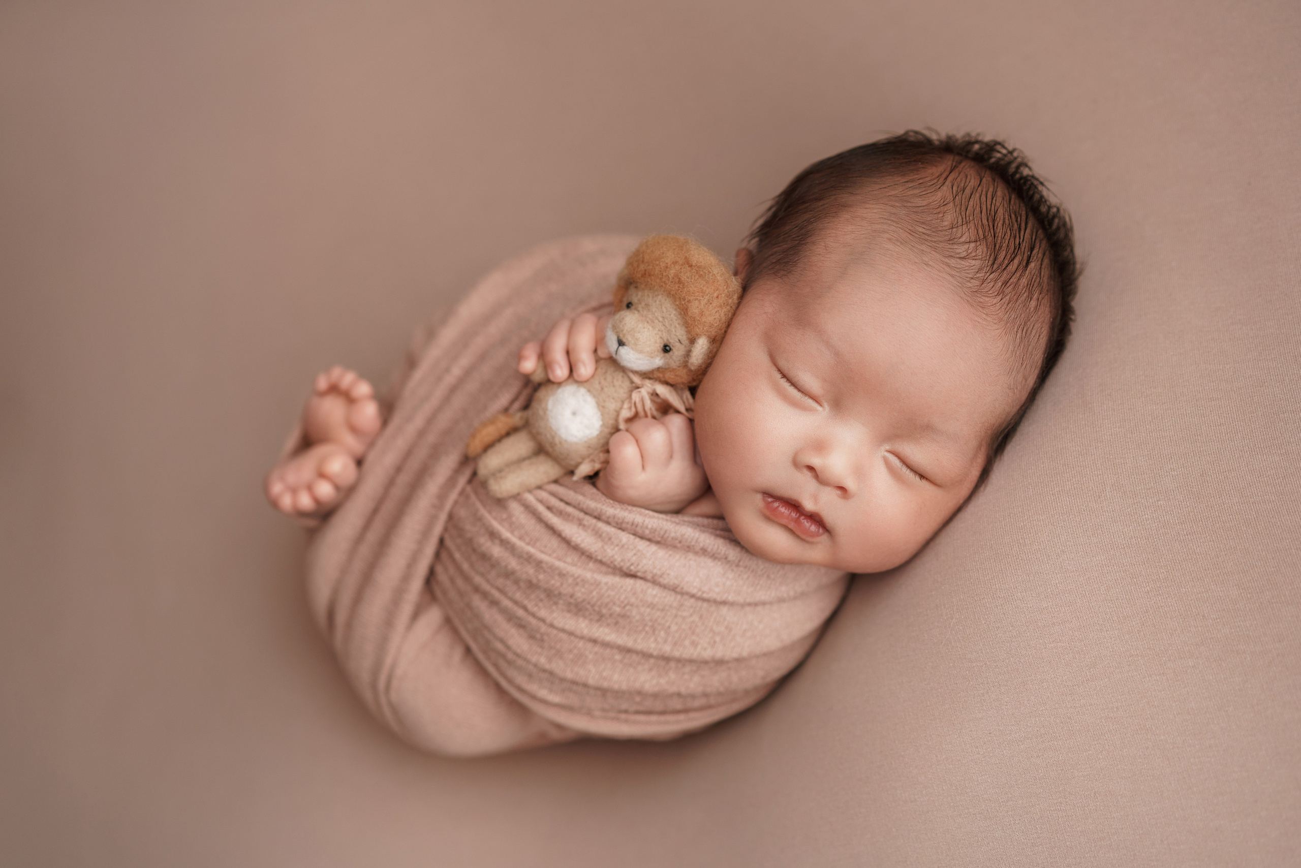 Фотосессия новорожденных | Галерея трогательных кадров малышей в стиле newborn. Фотосессия новорожденных в Москве и Московской области | Профессиональный фотограф newborn — Татьяна Иванова