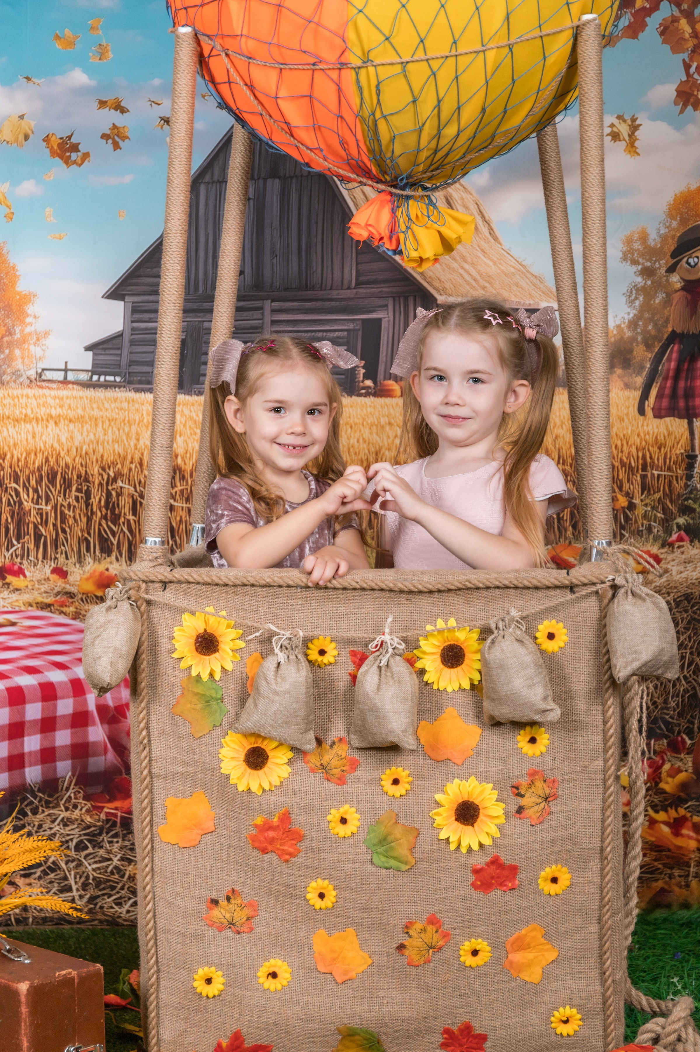 Осень, на воздушном шаре. Школьный-дошкольный фотограф в Уфе и Башкирии Вильданов Руслан