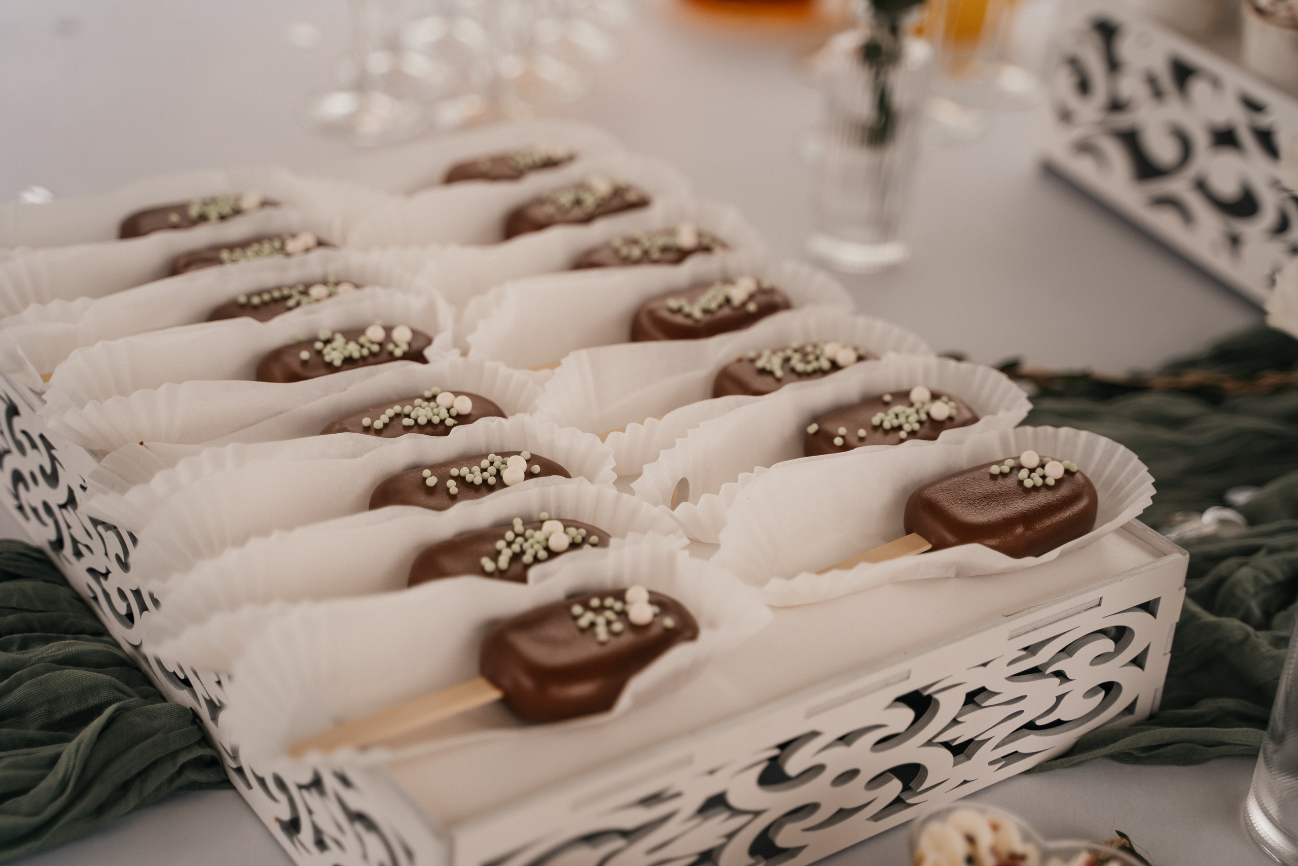 Wedding «Laugh and cry». Свадебные фотограф и видеограф Наталья и Анатолий Новиковы СПб