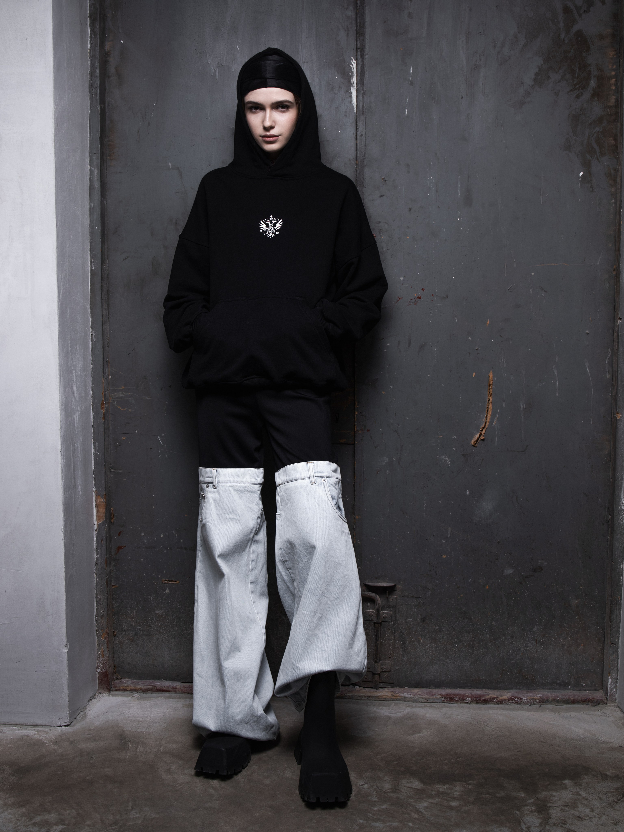 ЛУКБУК. RUNA production — стильные съемки для брендов