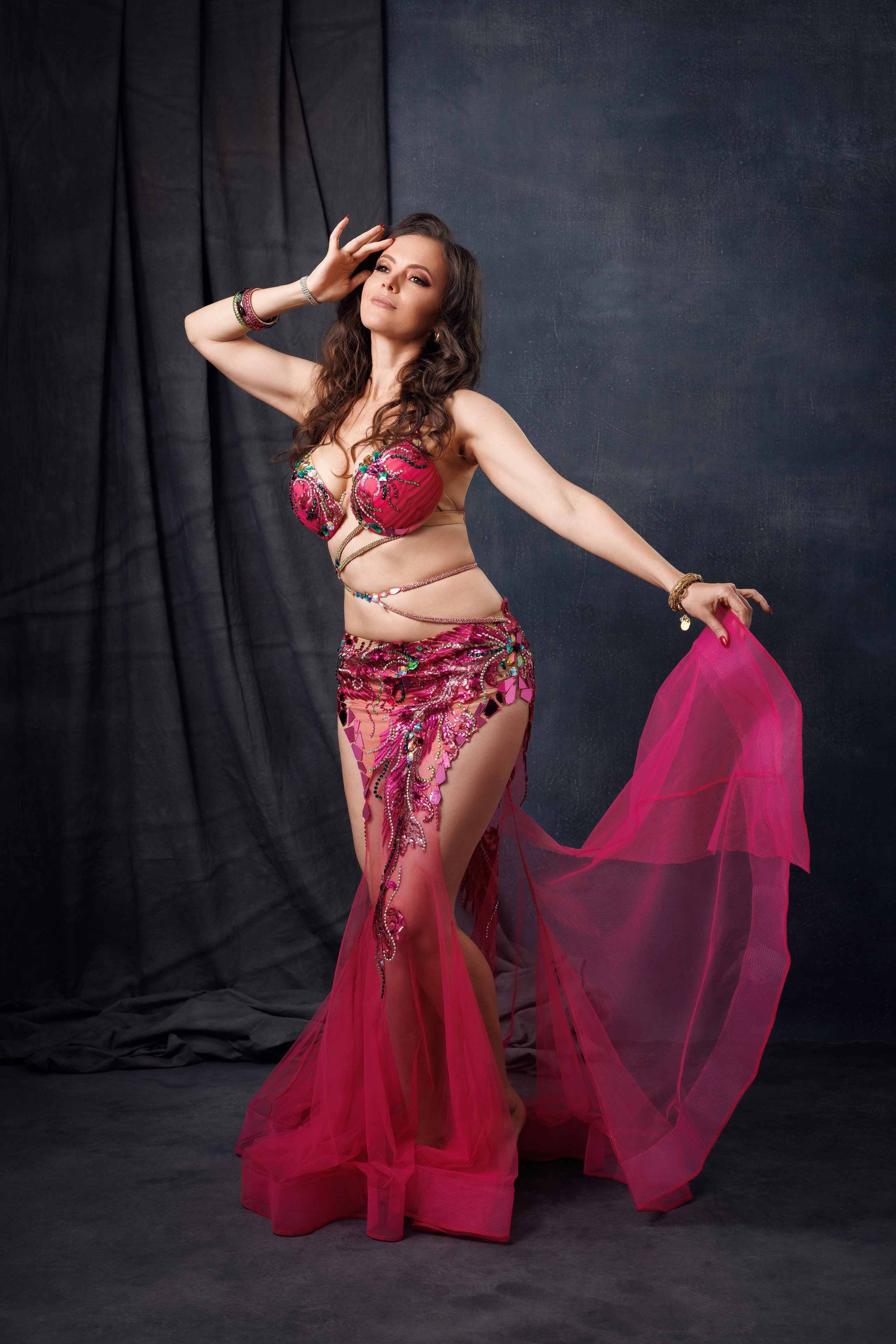 Портфолио для танцовщиц в Москве. Профессиональный фотограф в Москве Захар Ишутин