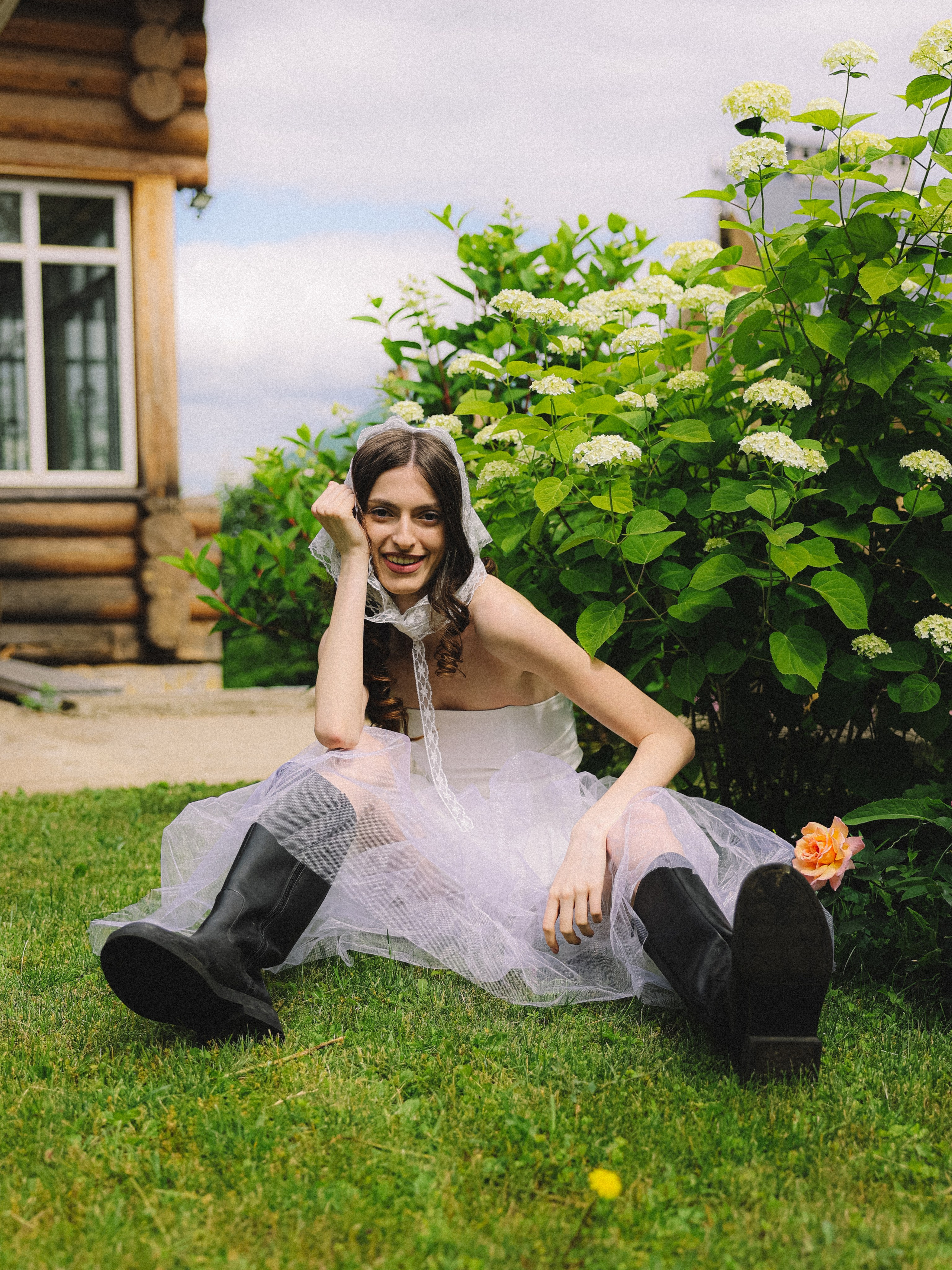 Женский портрет в саду. Фотограф в Нижнем Новгороде Елена Пасюк